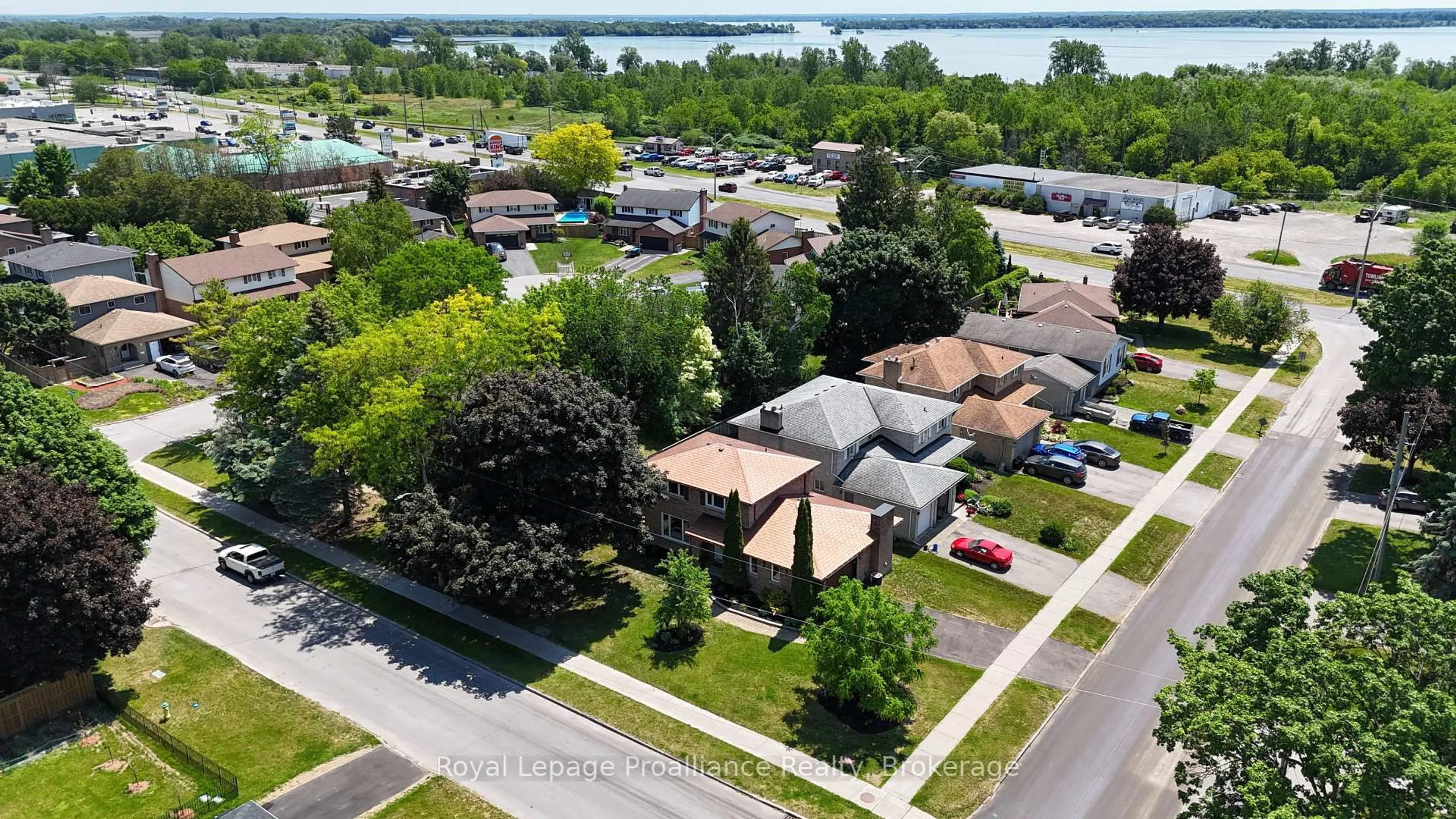 A pic from outside/outdoor area/front of a property/back of a property/a pic from drone, water/lake/river/ocean view for 3 Cooke Crt, Belleville Ontario K8N 5N4