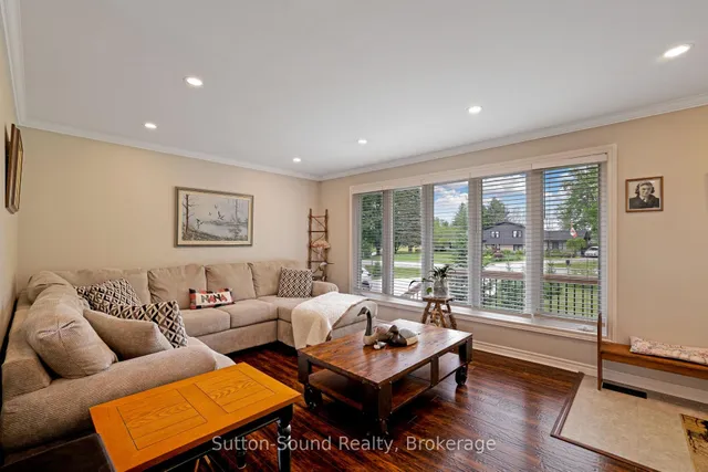 829 30th St, Georgian Bluffs 5