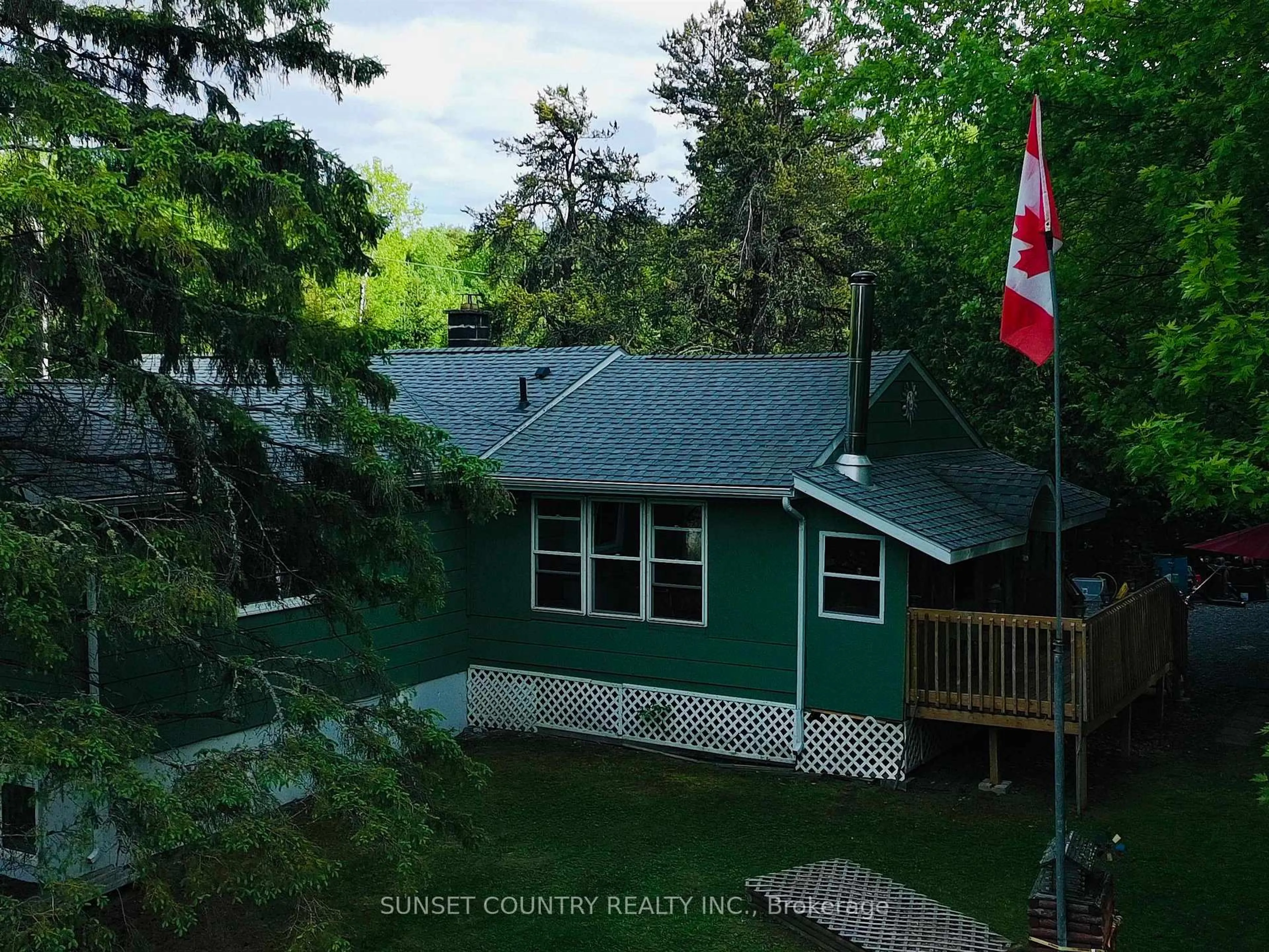 A pic from outside/outdoor area/front of a property/back of a property/a pic from drone, water/lake/river/ocean view for 834 594, Kenora Remote Area Ontario P0V 1S0