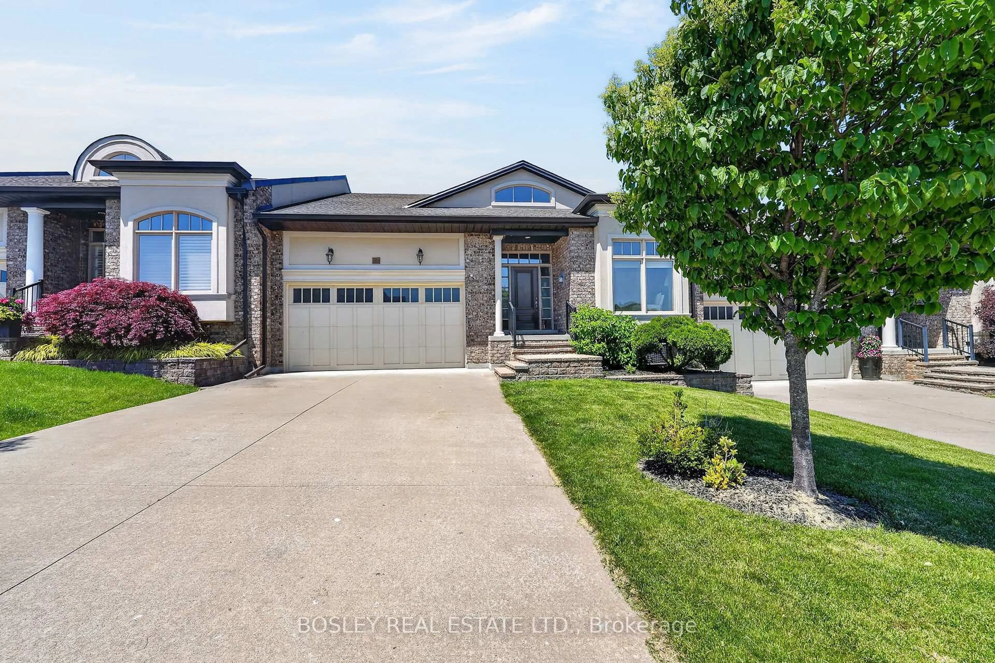 Unknown for 32 Bunny Glen Dr, Niagara-on-the-Lake Ontario L0S 1P0