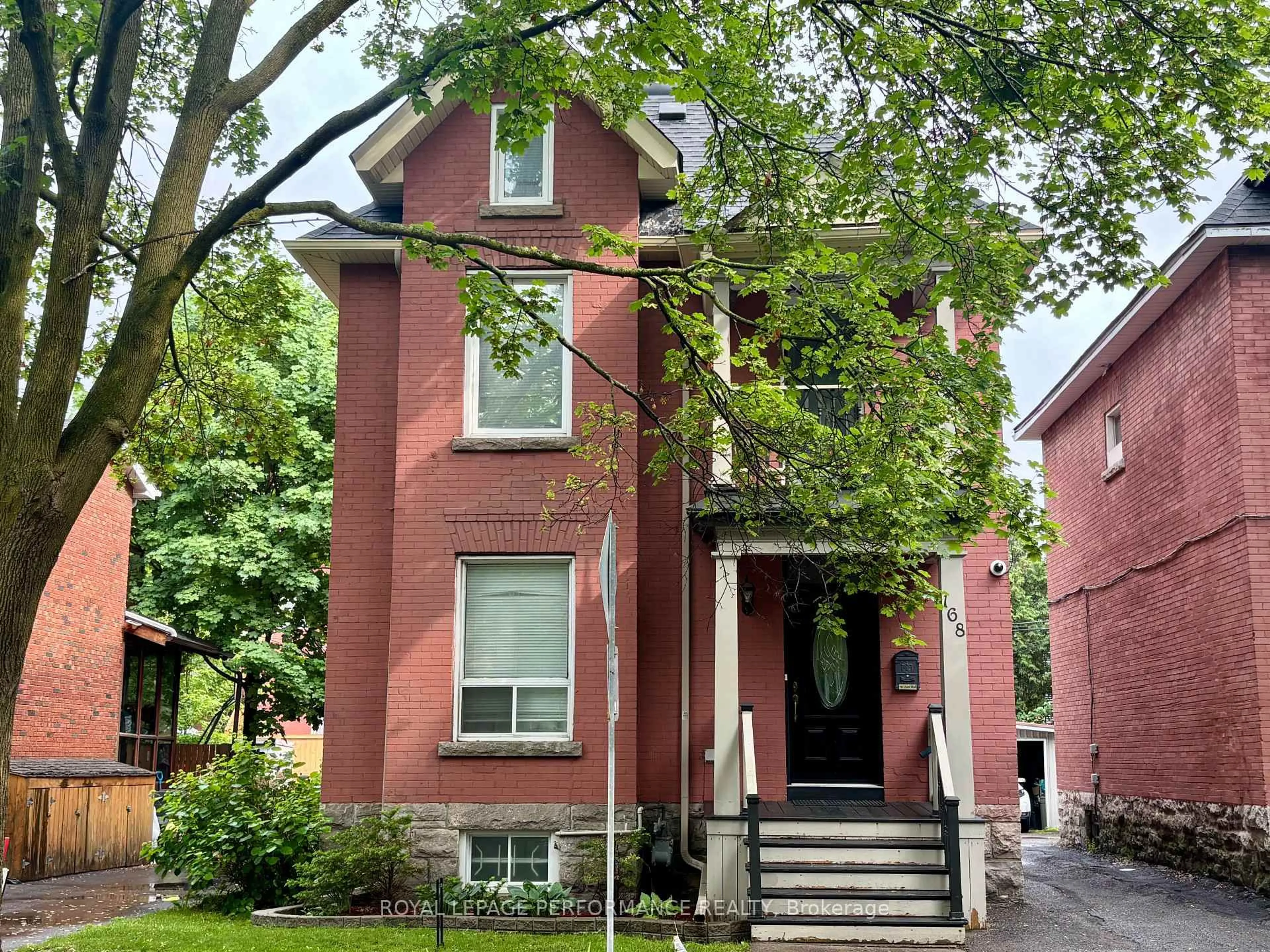 Home with brick exterior material, street for 168 Stewart St, Ottawa Ontario K1N 6J9