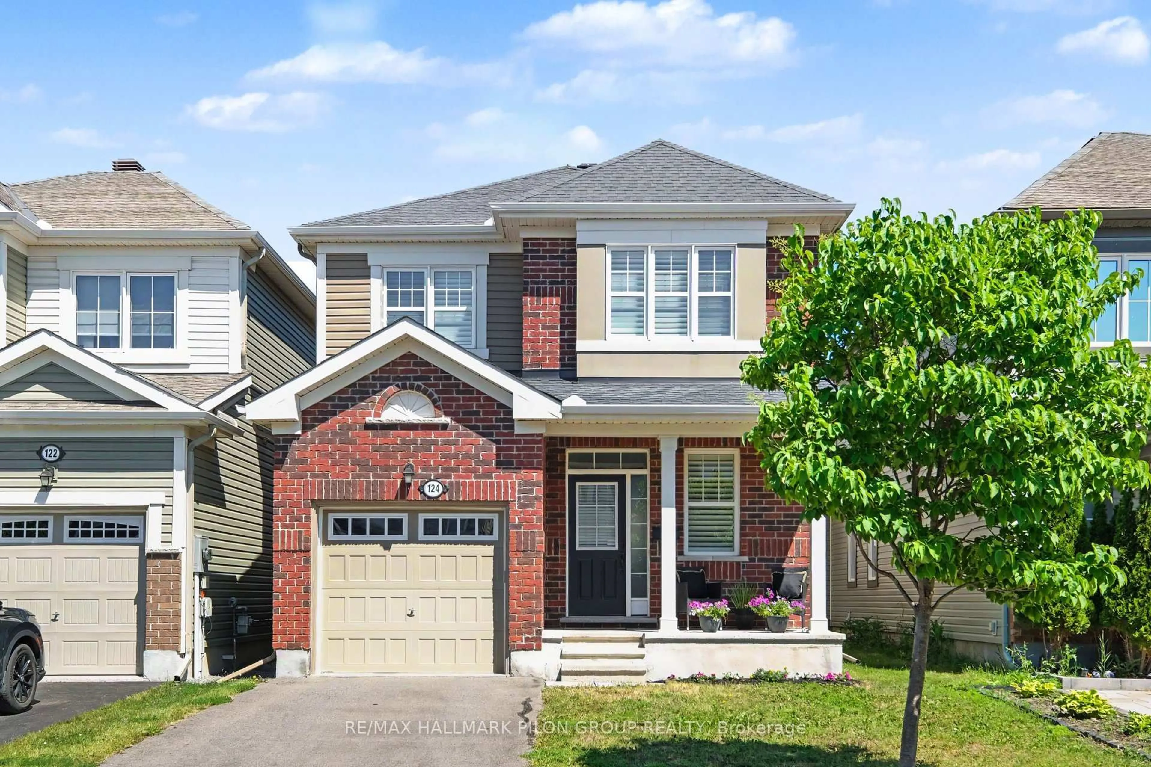 Home with brick exterior material, street for 124 Mandalay St, Ottawa Ontario K4A 1A6