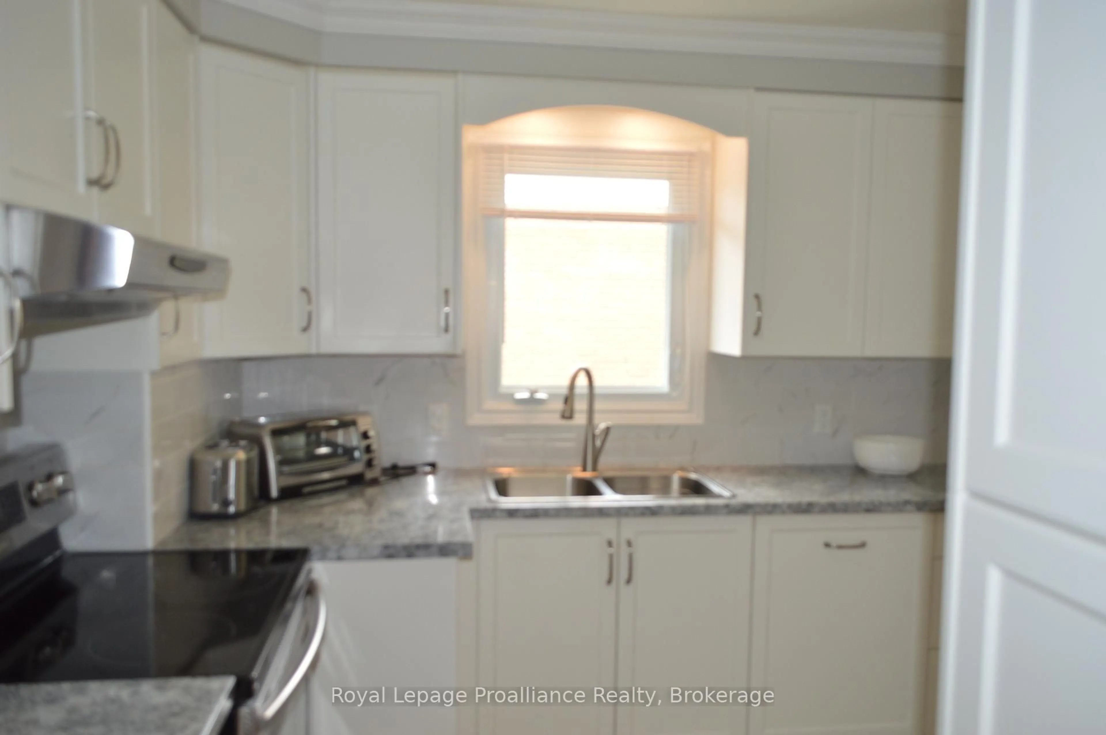 Standard kitchen, ceramic/tile floor for 9 Austin St, Quinte West Ontario K8V 1Z2