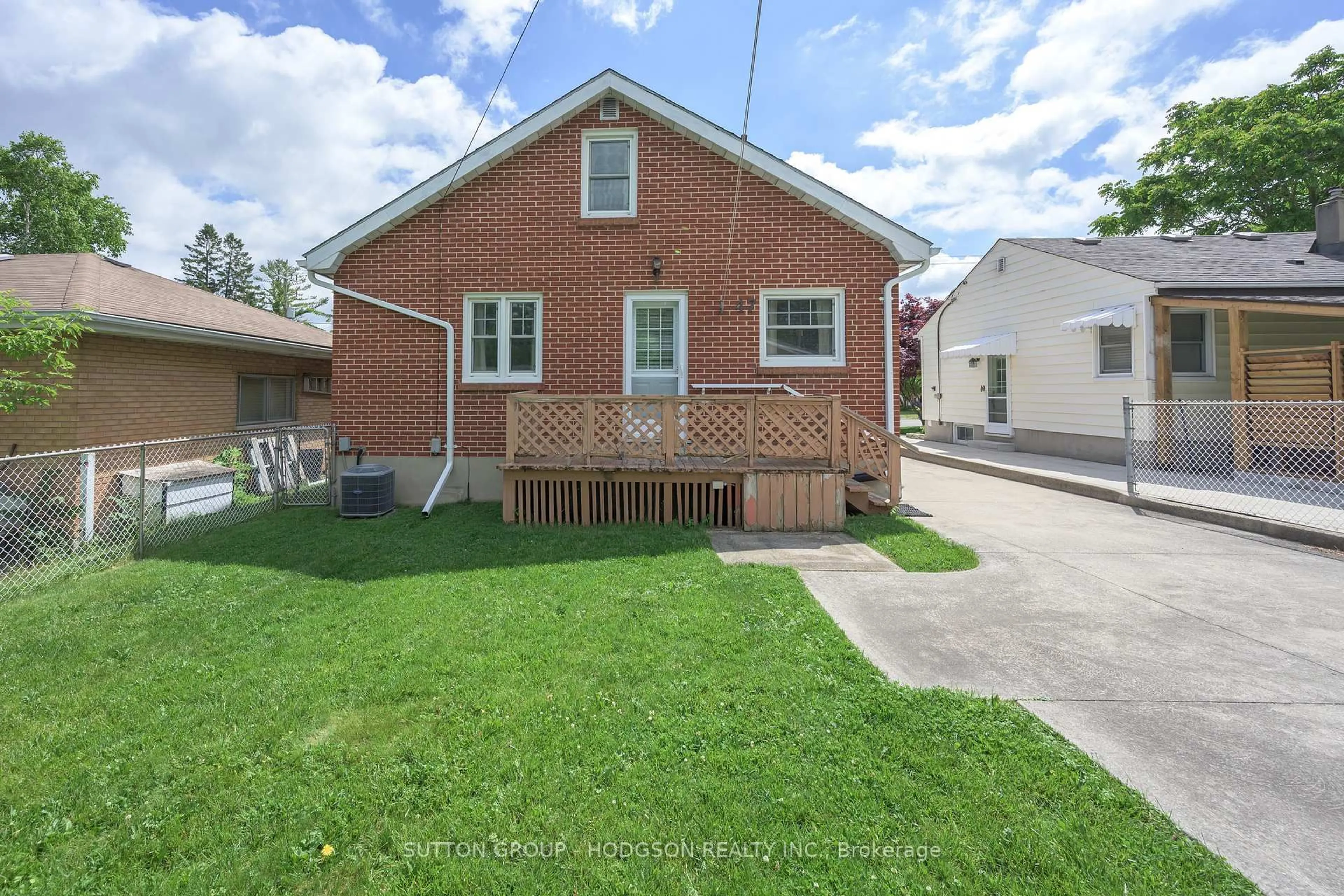 Unknown for 47 MacKay Ave, London South Ontario N6J 2V2