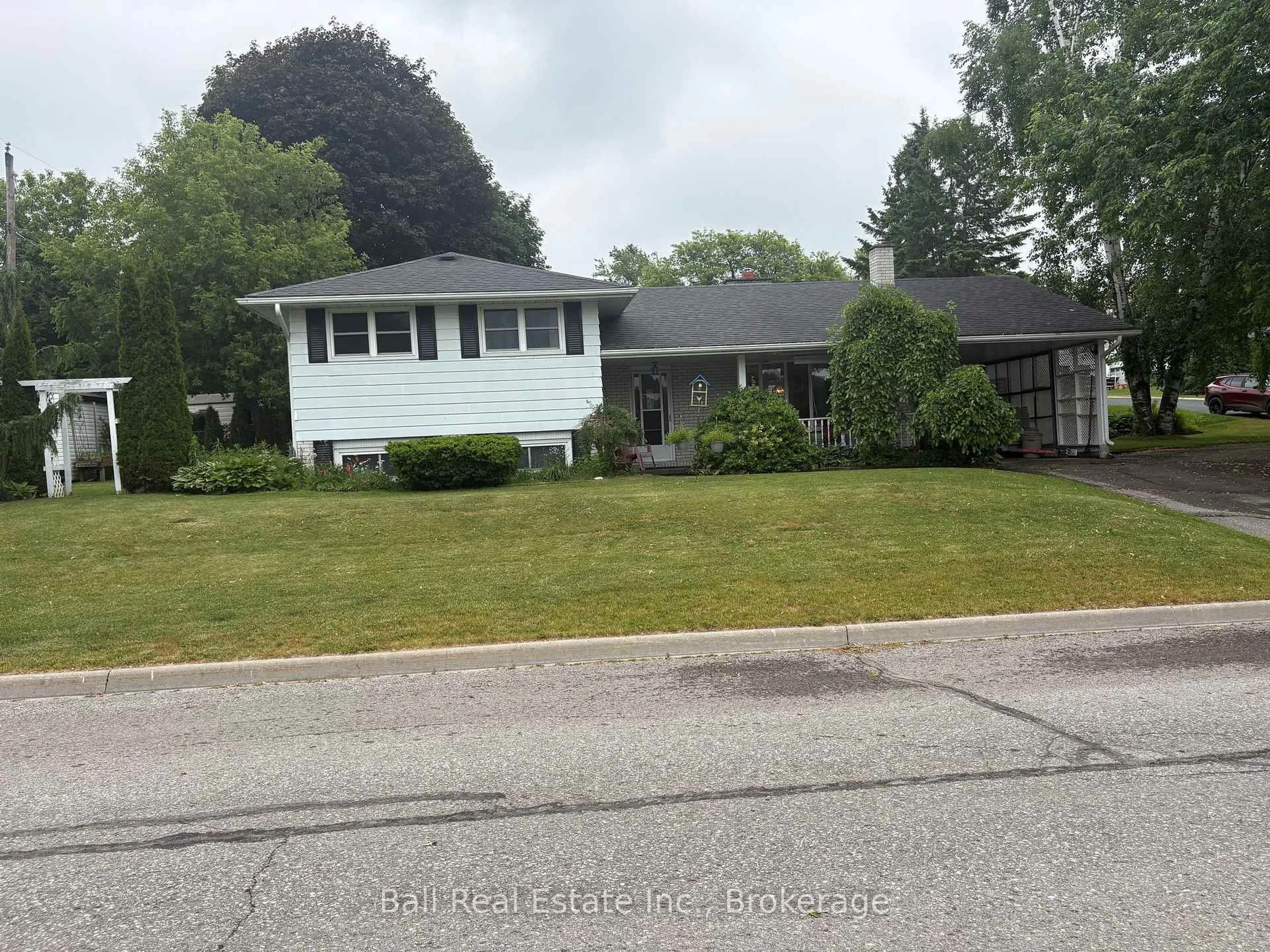 Unknown for 220 Ireton St, Trent Hills Ontario K0L 1L0