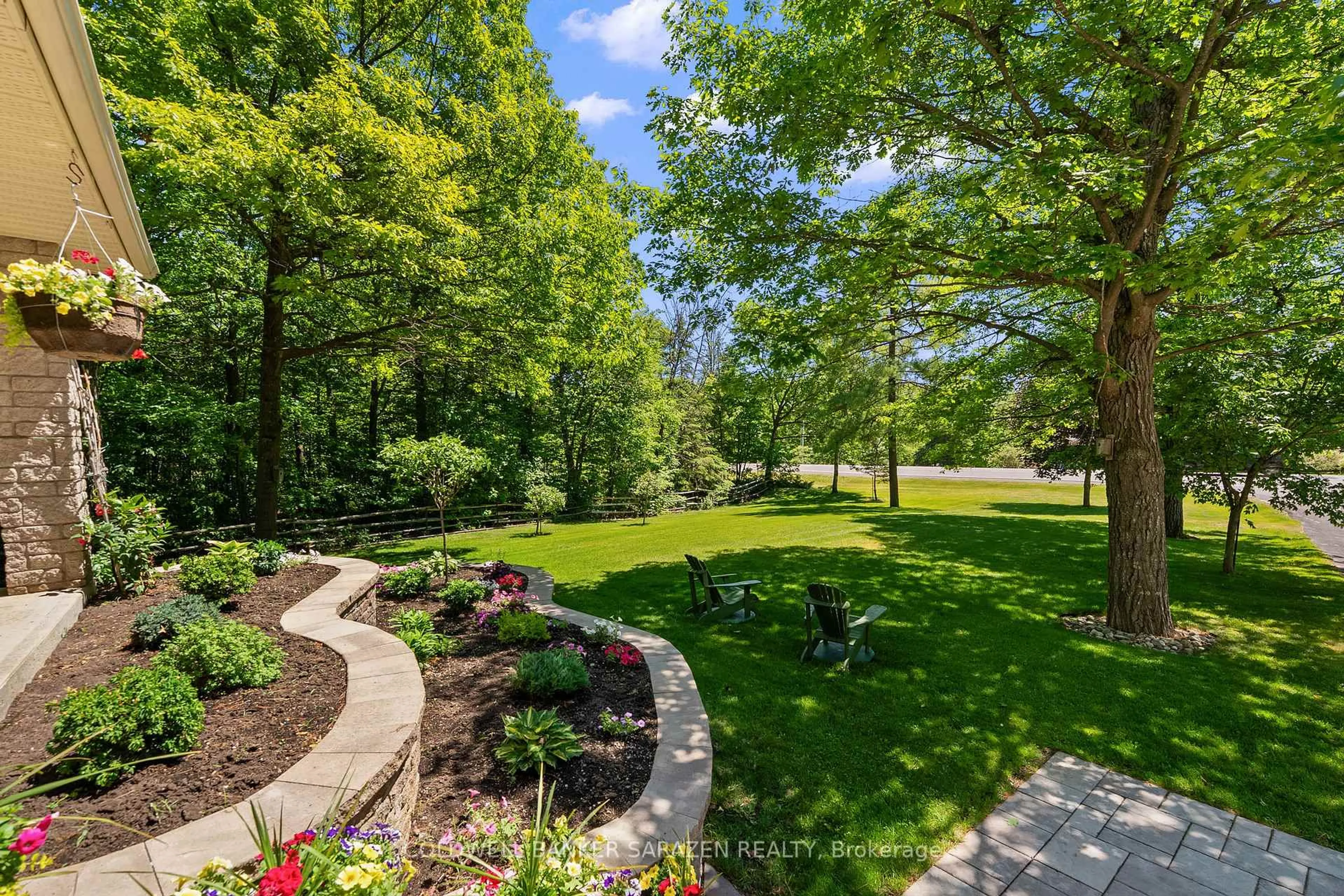 Patio, forest/trees view for 1684 Usborne St, Braeside Ontario K0A 1G0