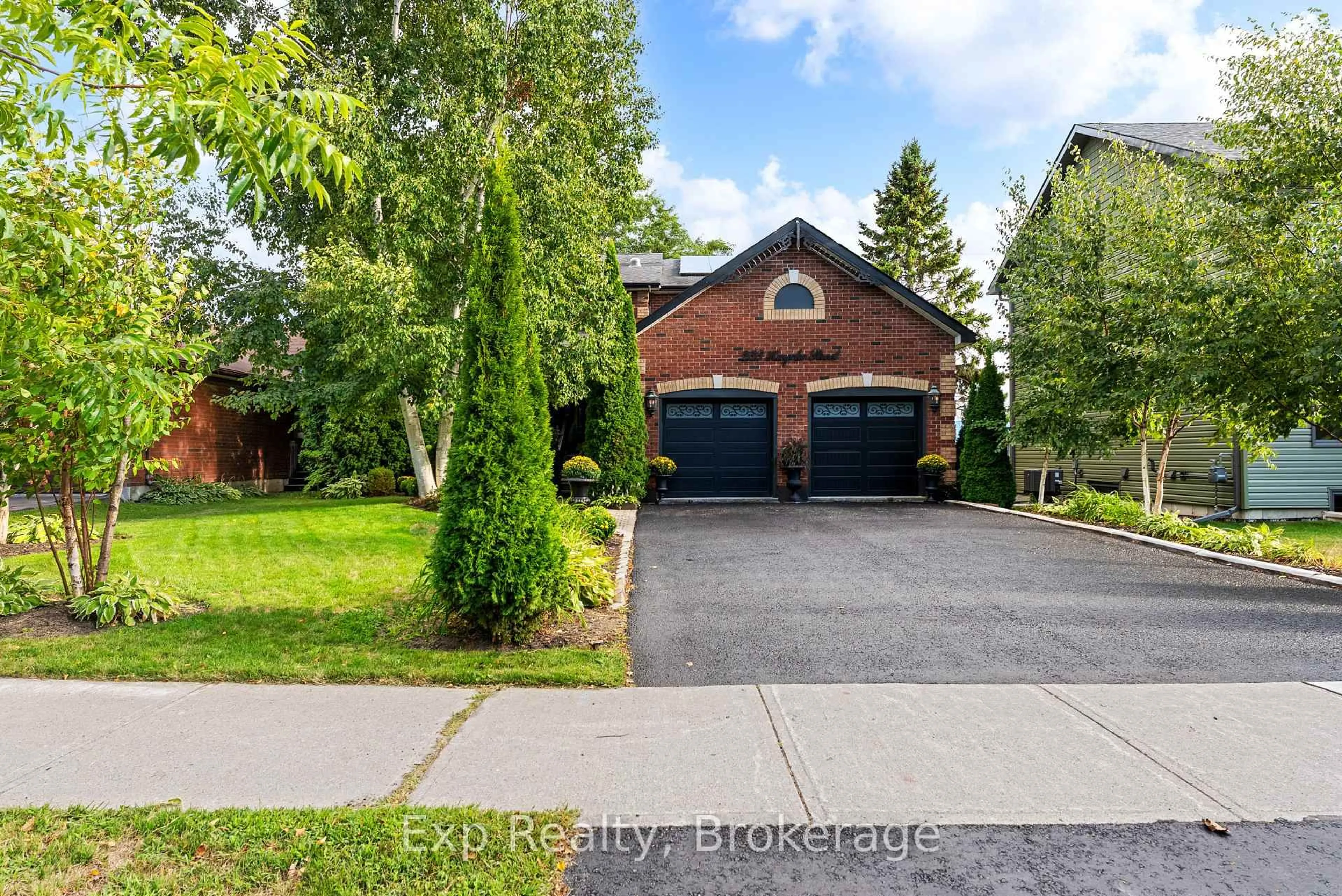 A pic from outside/outdoor area/front of a property/back of a property/a pic from drone, street for 233 Huycke St, Cobourg Ontario K9A 5K8