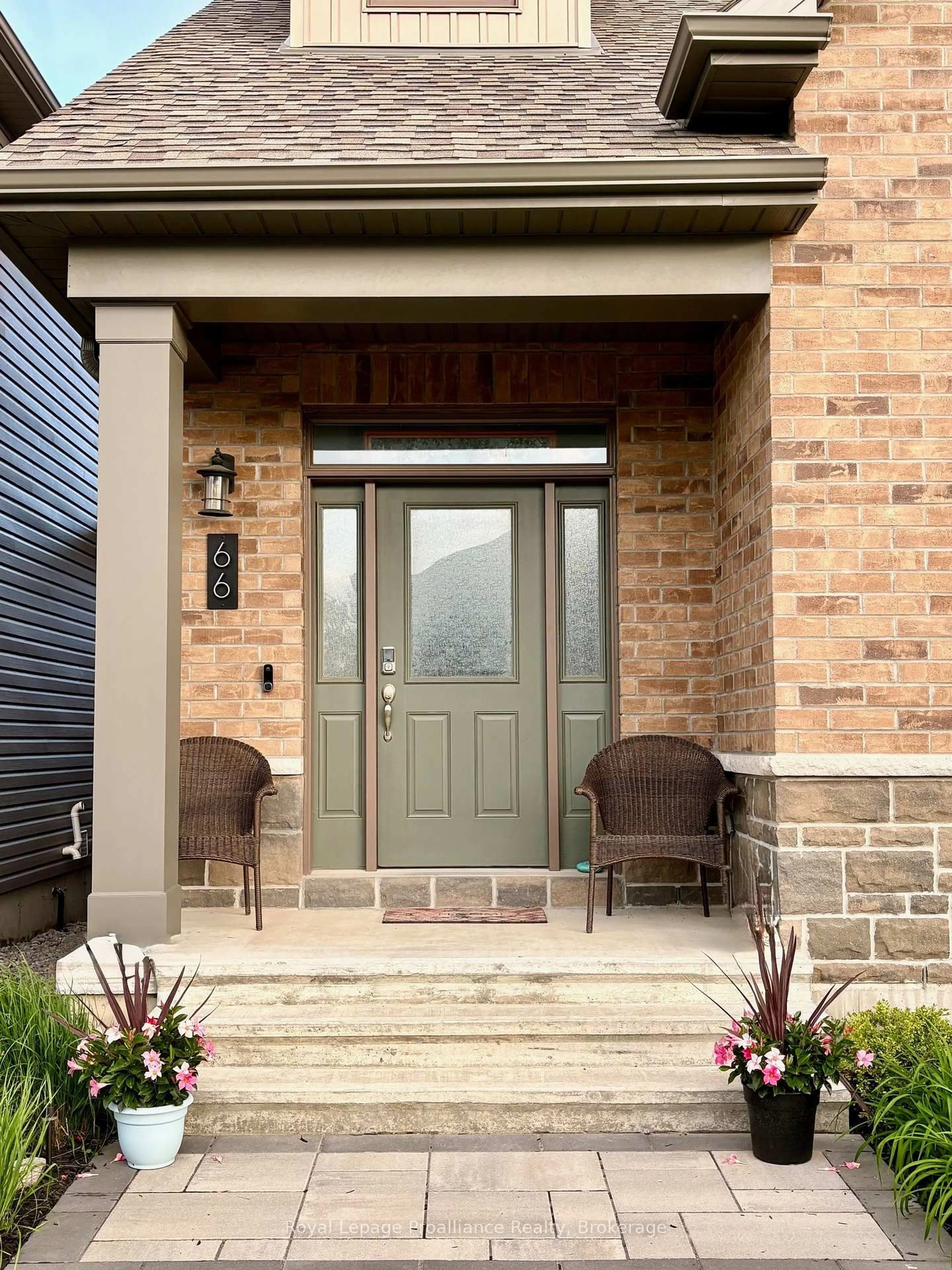 Indoor entryway for 66 Riverstone Way, Belleville Ontario K8N 0S6