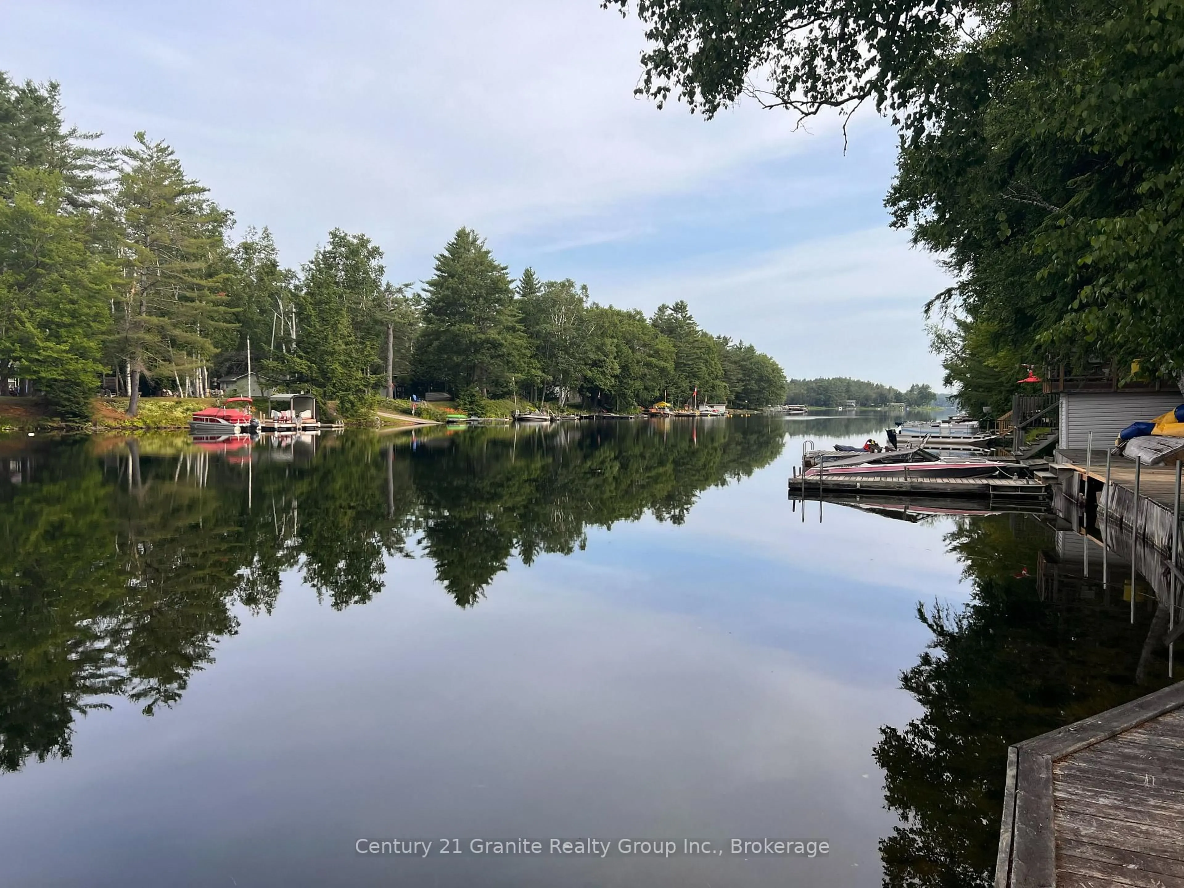 Blurry image for 1982 South Beaver Lake Lane, Minden Hills Ontario K0M 2K0