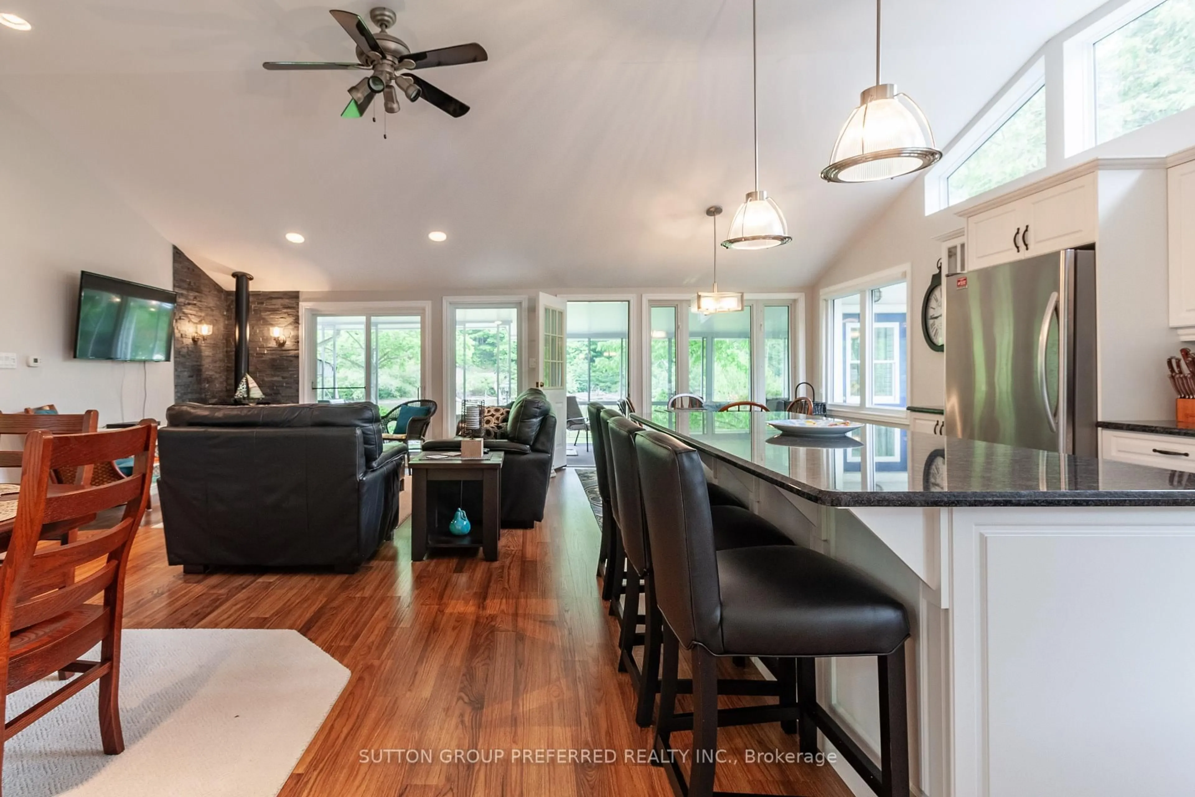 Open concept kitchen, unknown for 3270 Colin St, Malahide Ontario N5H 2R2
