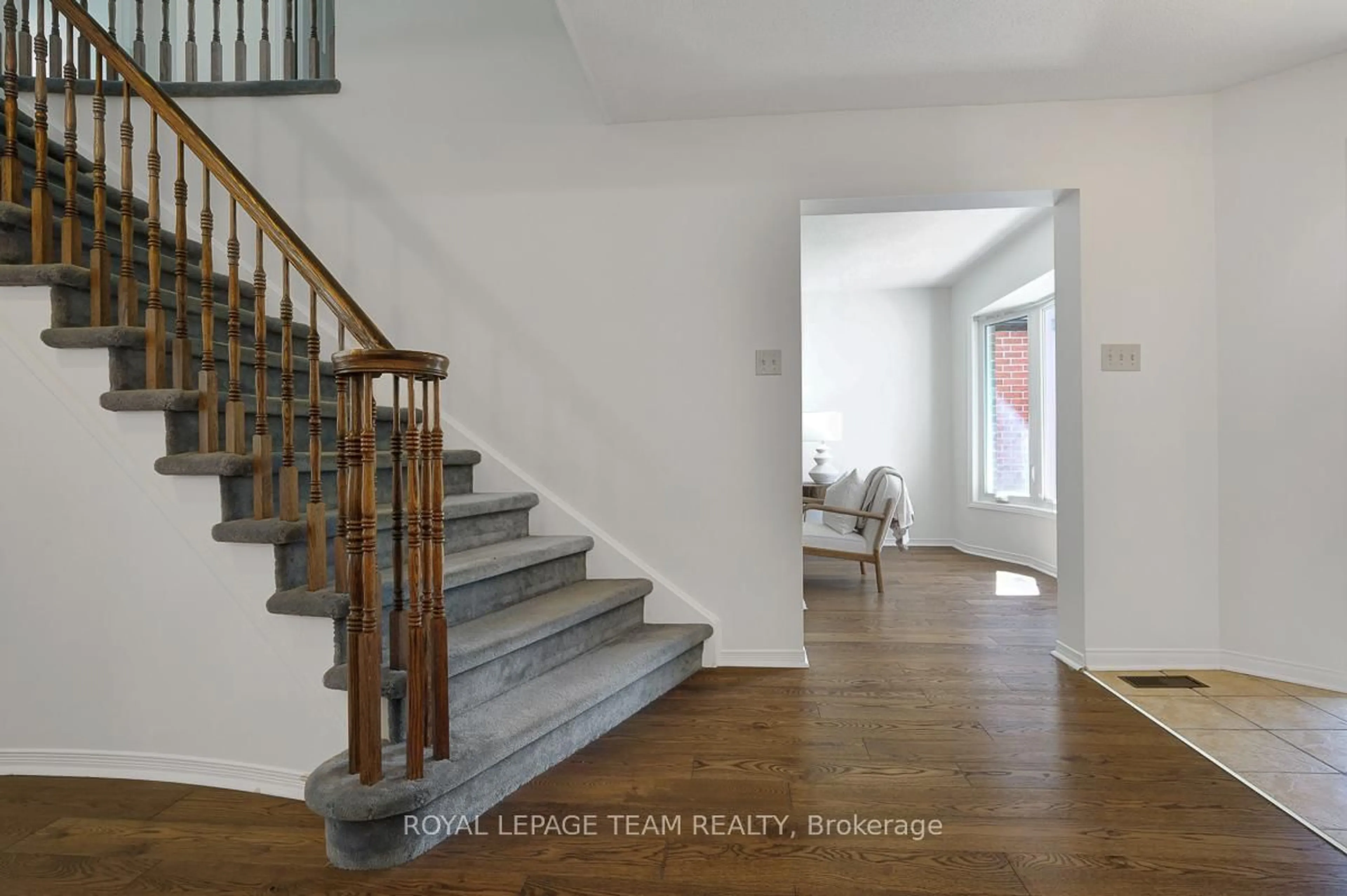 Stairs for 91 Dossetter Way, Ottawa Ontario K1G 4S6