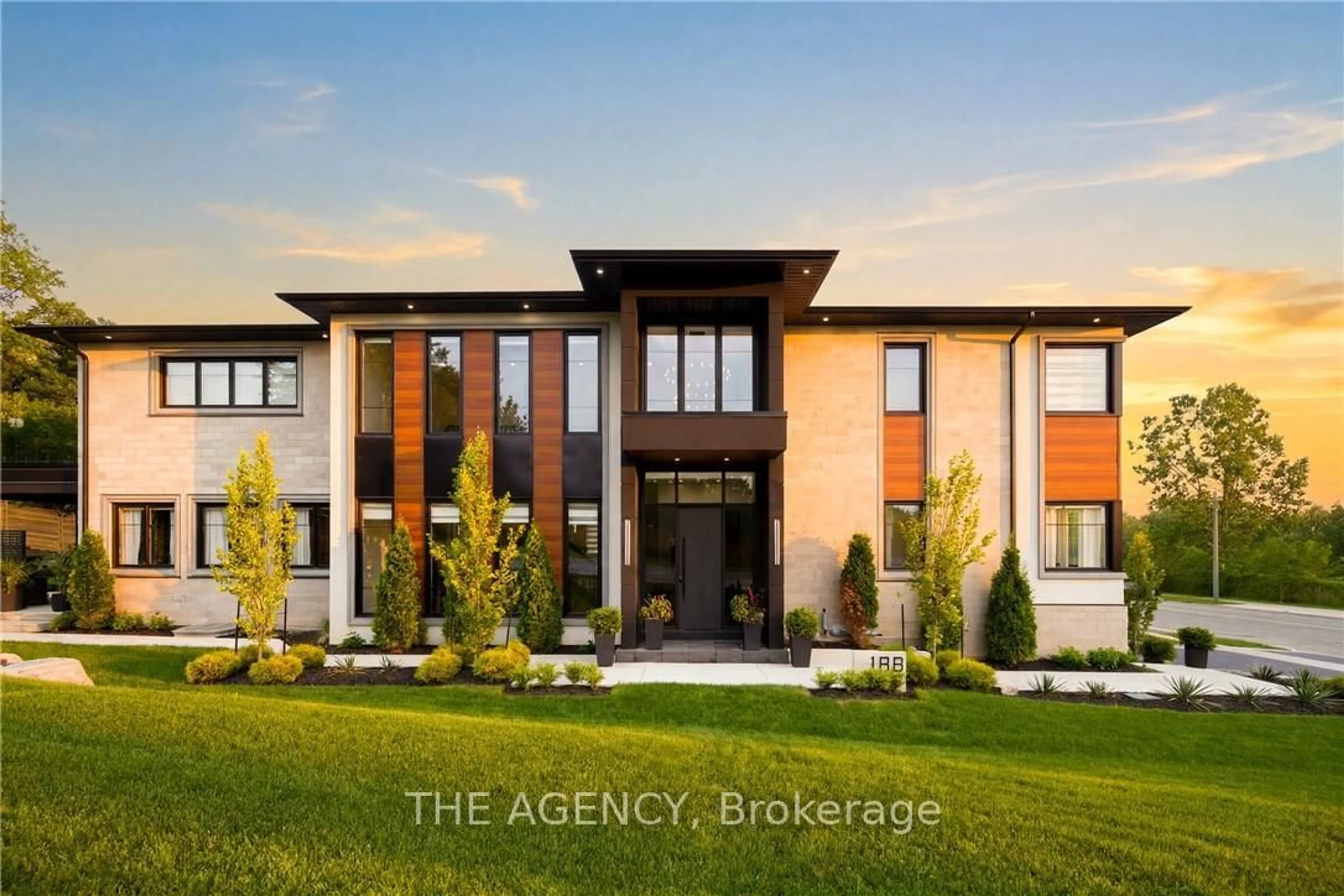 Home with brick exterior material, building for 188 Niska Rd, Guelph Ontario N1C 1B8