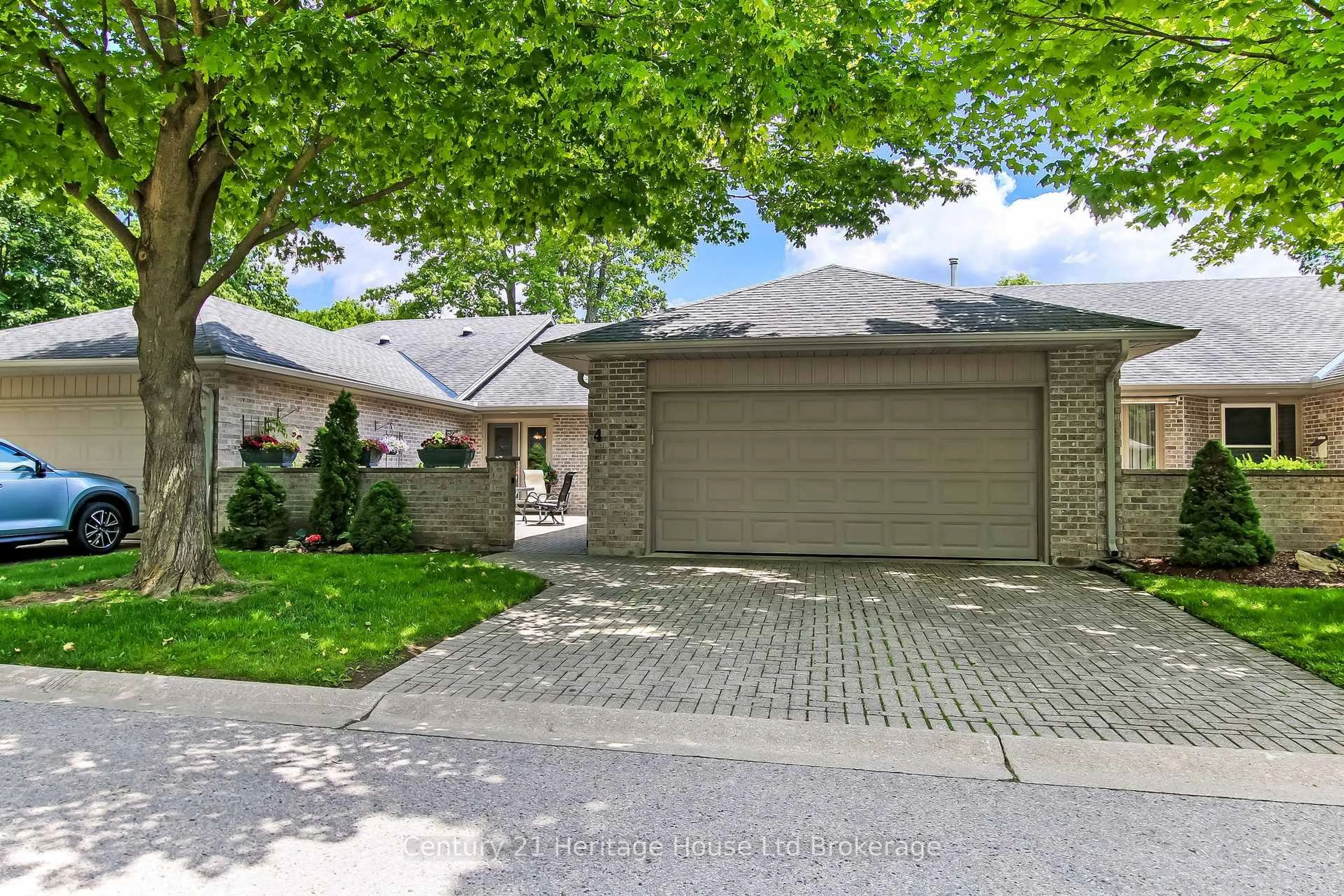 Unknown for 1465 Commissioners Rd #4, London South Ontario N6K 1E2