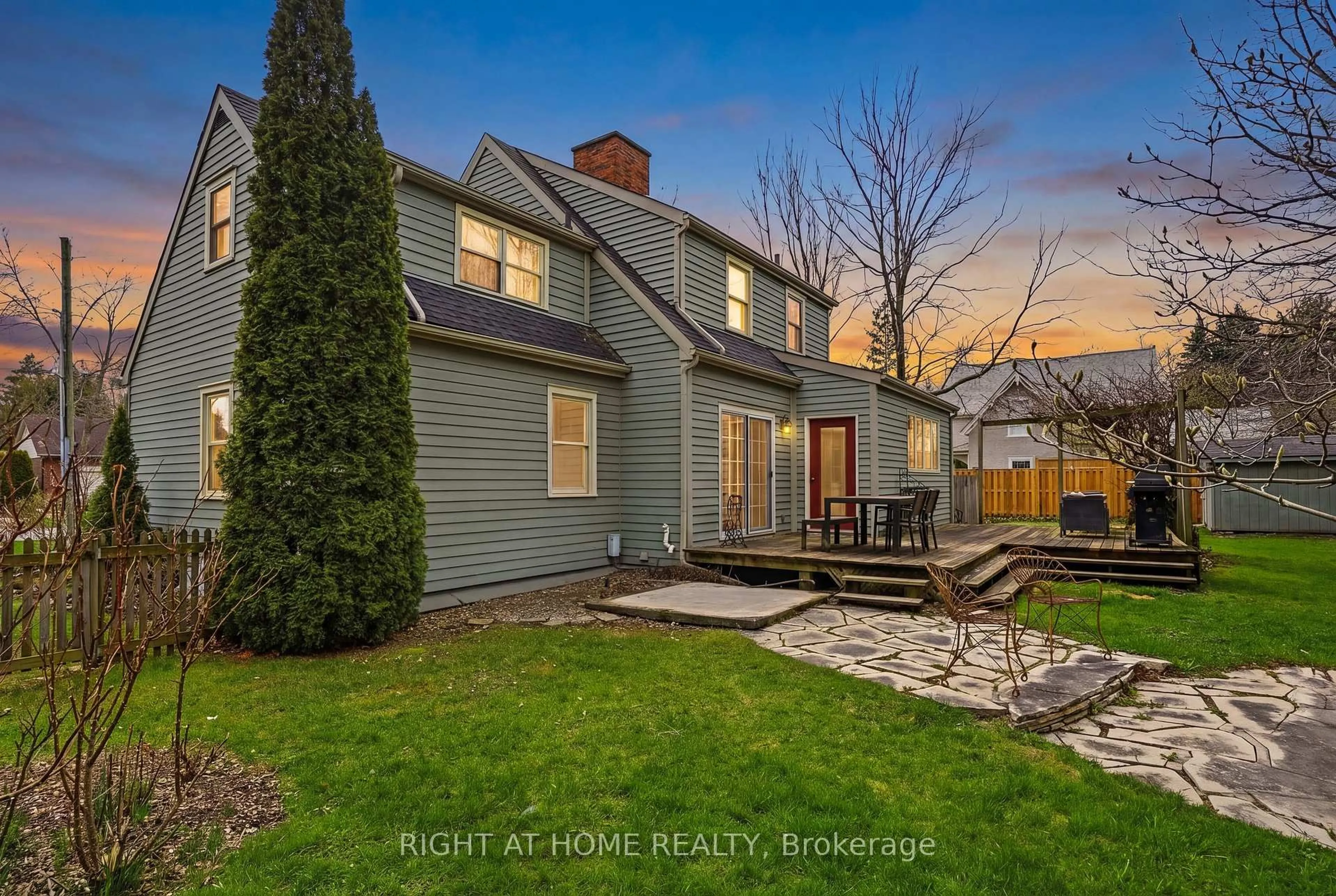 Unknown for 727 Rye St, Niagara-on-the-Lake Ontario L0S 1J0