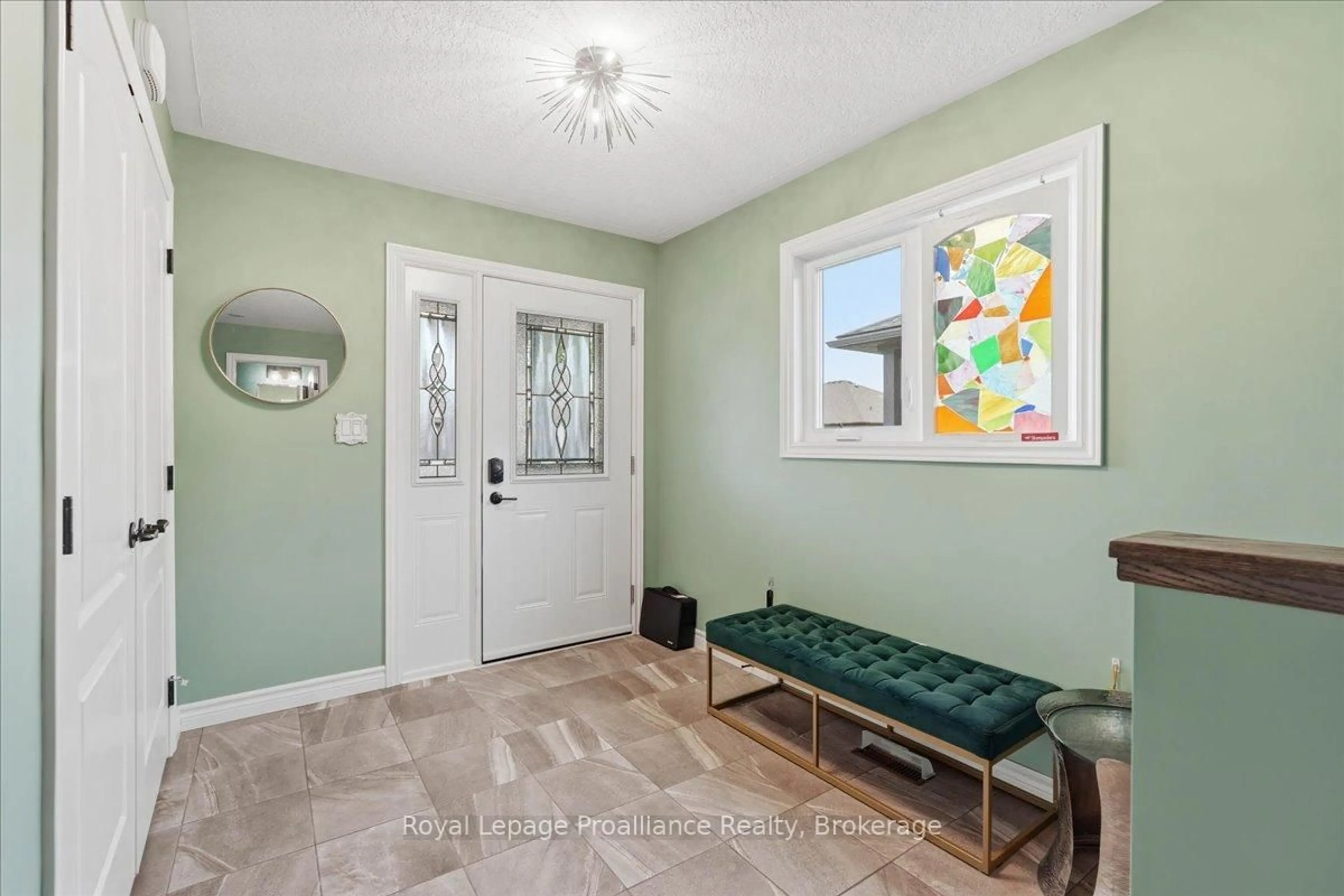 Indoor entryway for 61 Conger Dr, Prince Edward County Ontario K0K 3L0