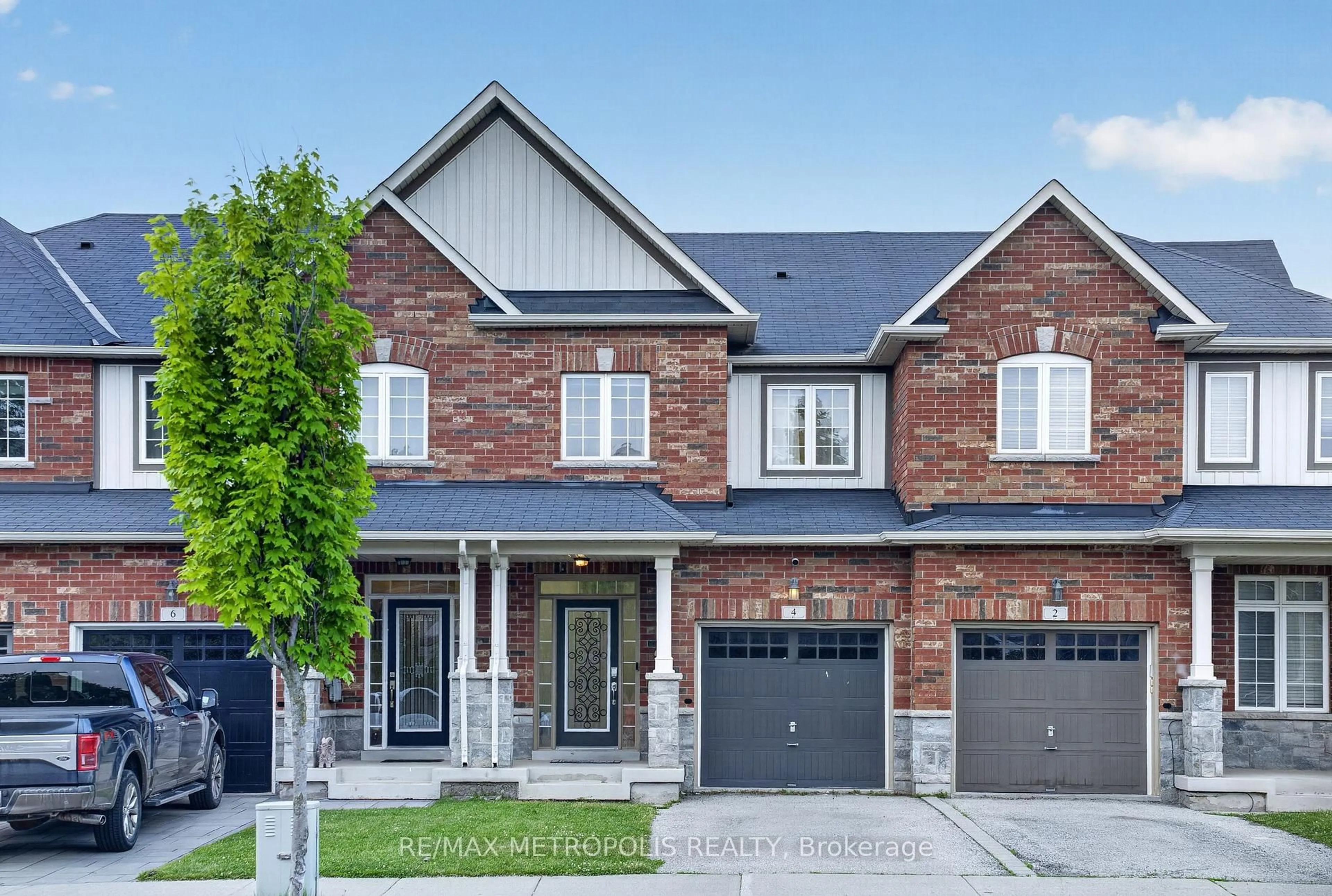 Home with brick exterior material, street for 4 Cole St, Hamilton Ontario L8B 0R2