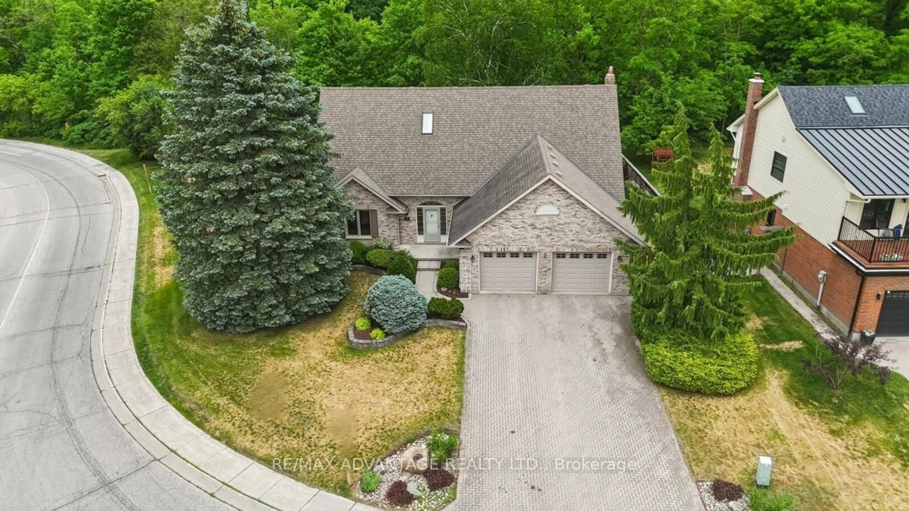 A pic from outside/outdoor area/front of a property/back of a property/a pic from drone, street for 74 Mill Rd, Thames Centre Ontario N0L 1G2