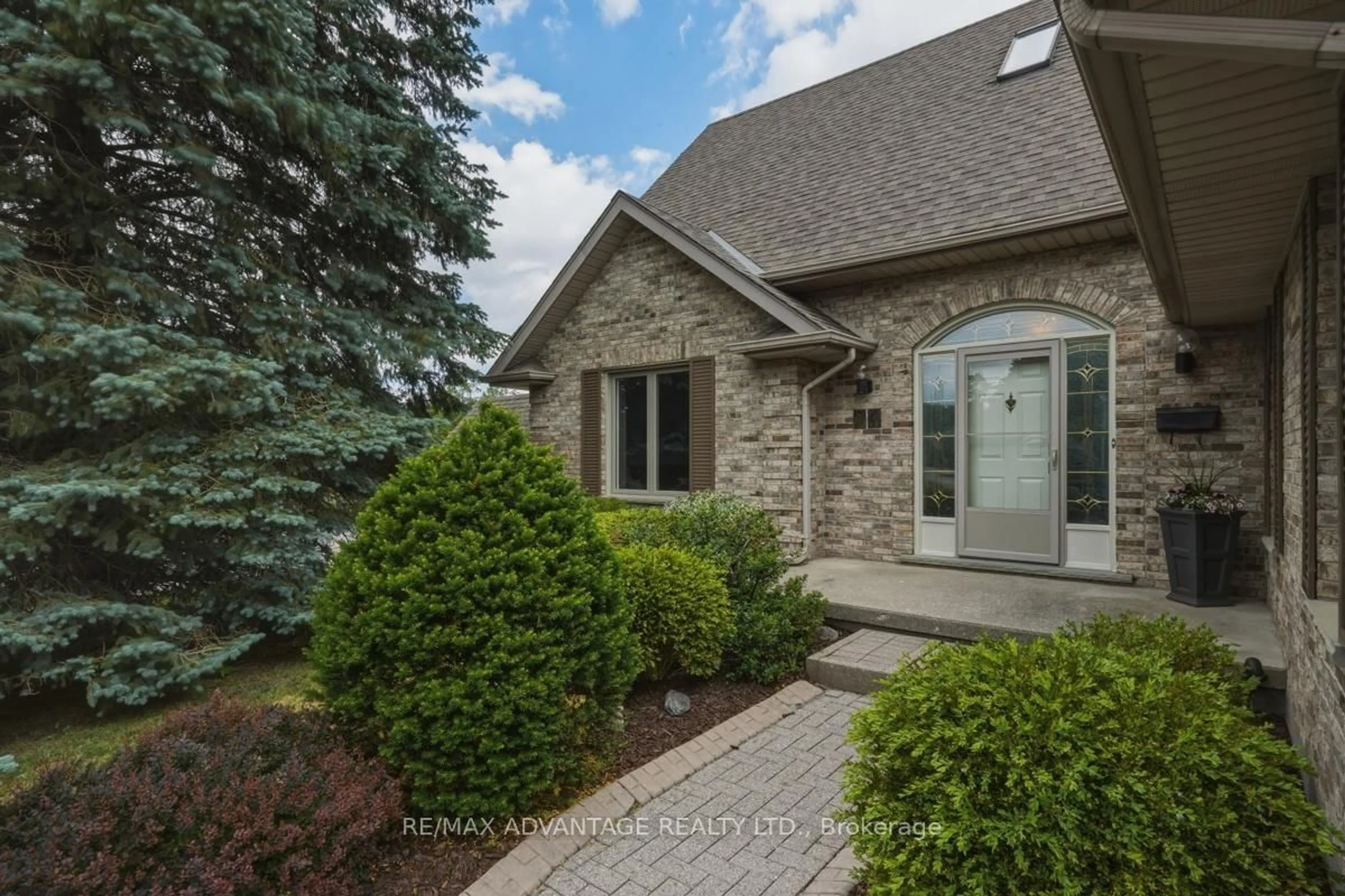 Home with brick exterior material, street for 74 Mill Rd, Thames Centre Ontario N0L 1G2