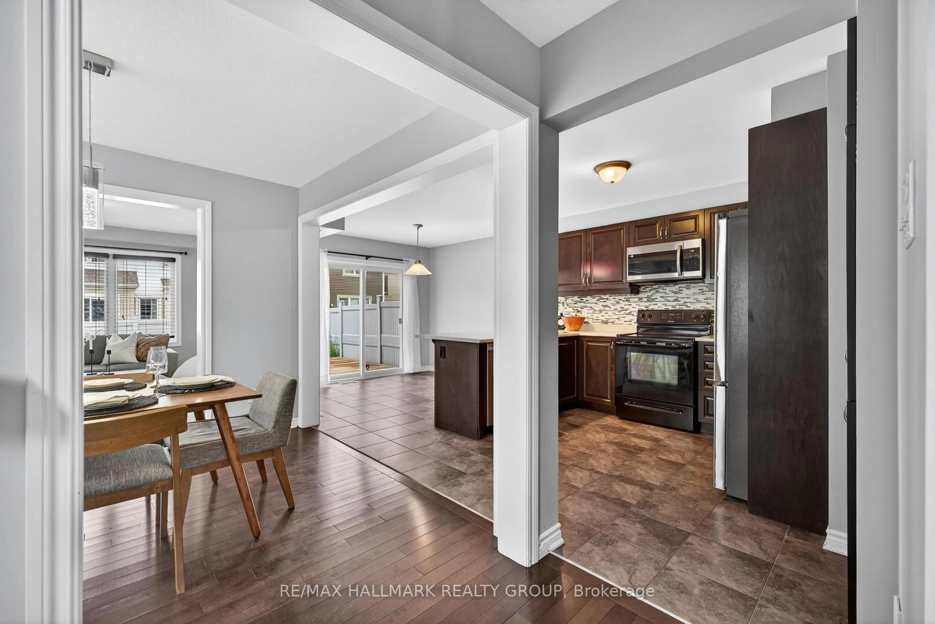 Open concept kitchen, ceramic/tile floor for 81 Switch Grass Cres, Ottawa Ontario K2J 5Z3