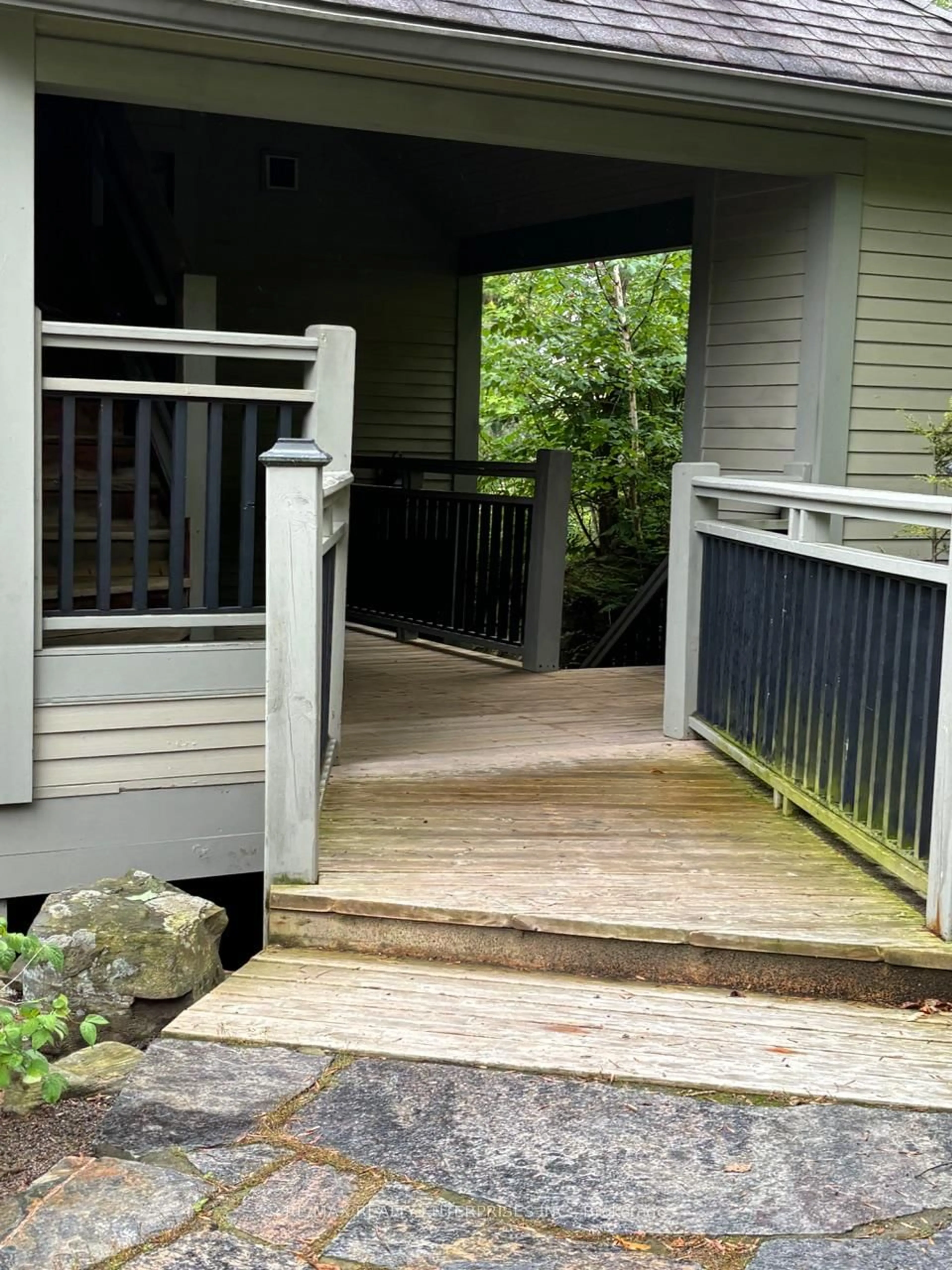 Unknown for 3421 Grandview Forest Hill Dr #5, Huntsville Ontario P1H 2J5