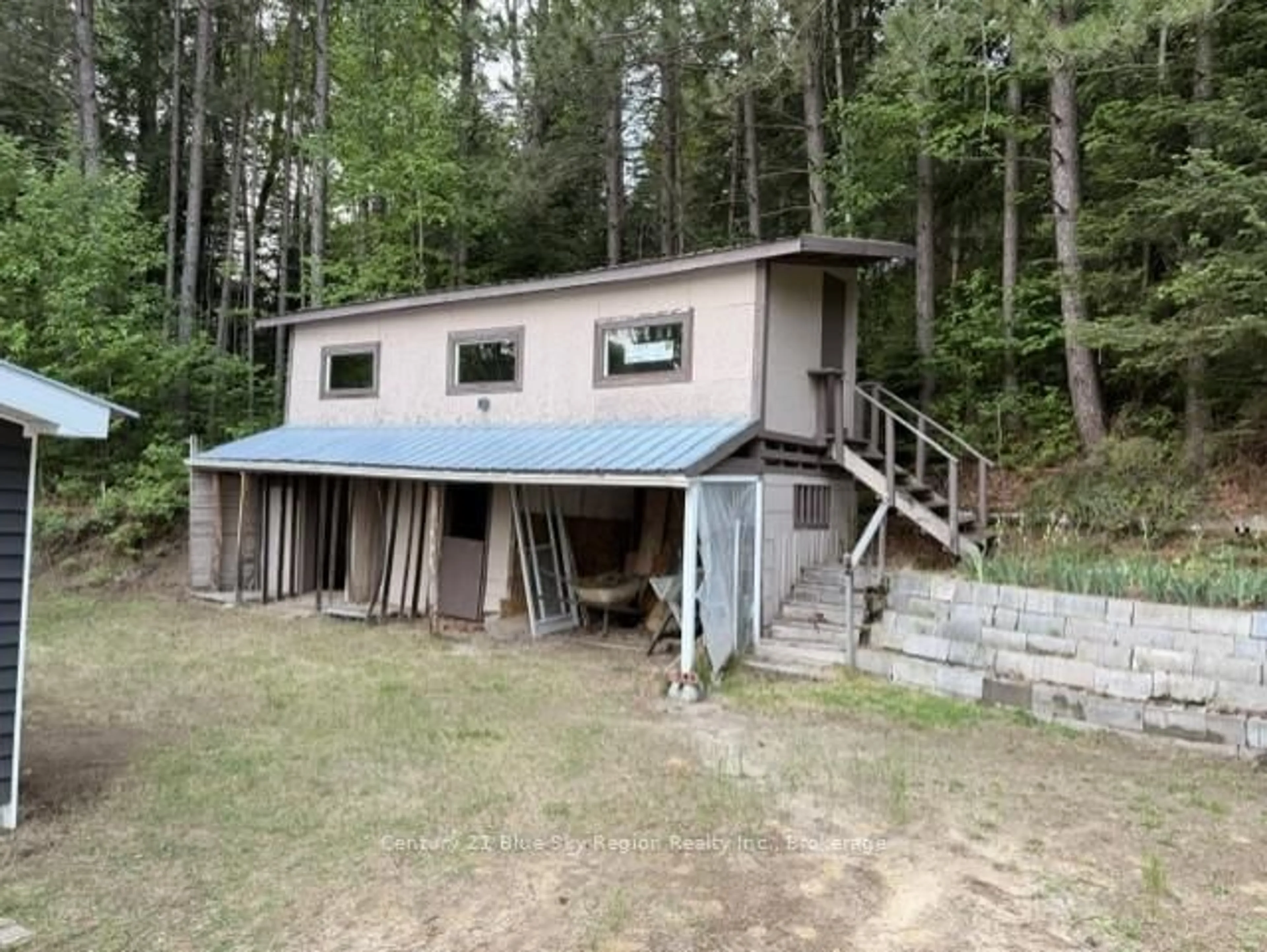 Shed for 9280 Highway 63, Unorganized Townships Ontario P0H 2A0