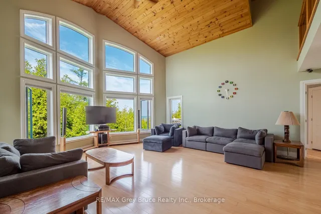 37 Paradise Dr, Northern Bruce Peninsula 5