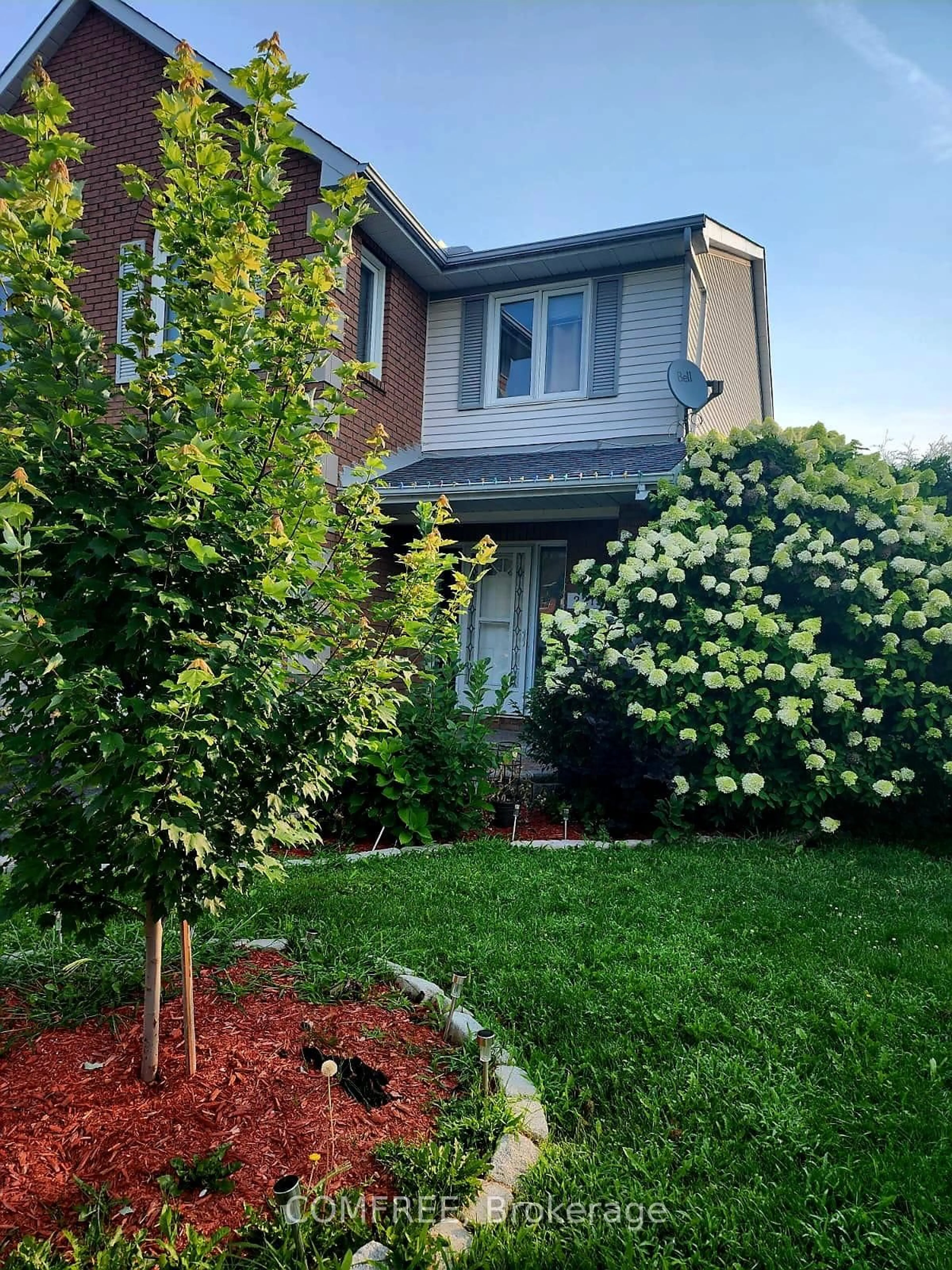 Home with brick exterior material, street for 2215 Saturn Cres, Ottawa Ontario K4A 3T6