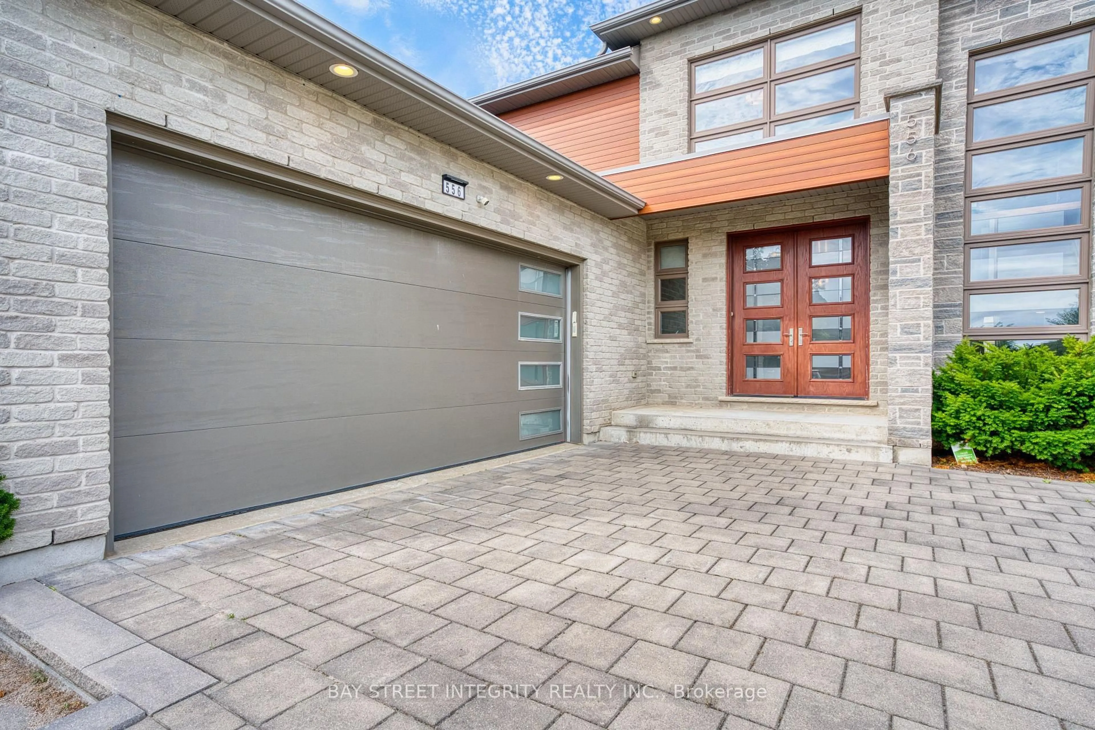 Home with brick exterior material, street for 556 Bradwell Chse, London North Ontario N6G 0P7