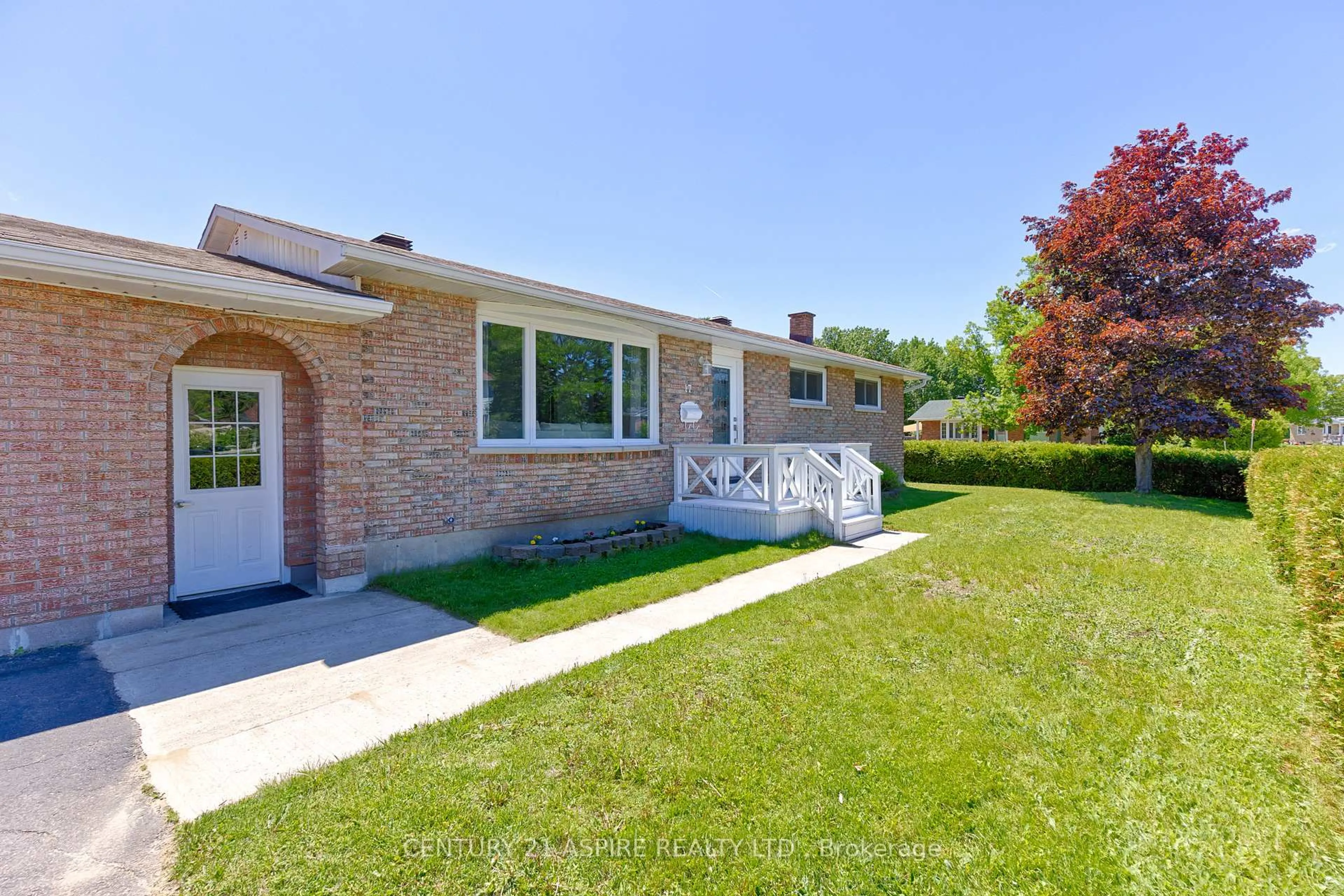 Home with brick exterior material, street for 17 Maple Ave, Petawawa Ontario K8H 2Y4