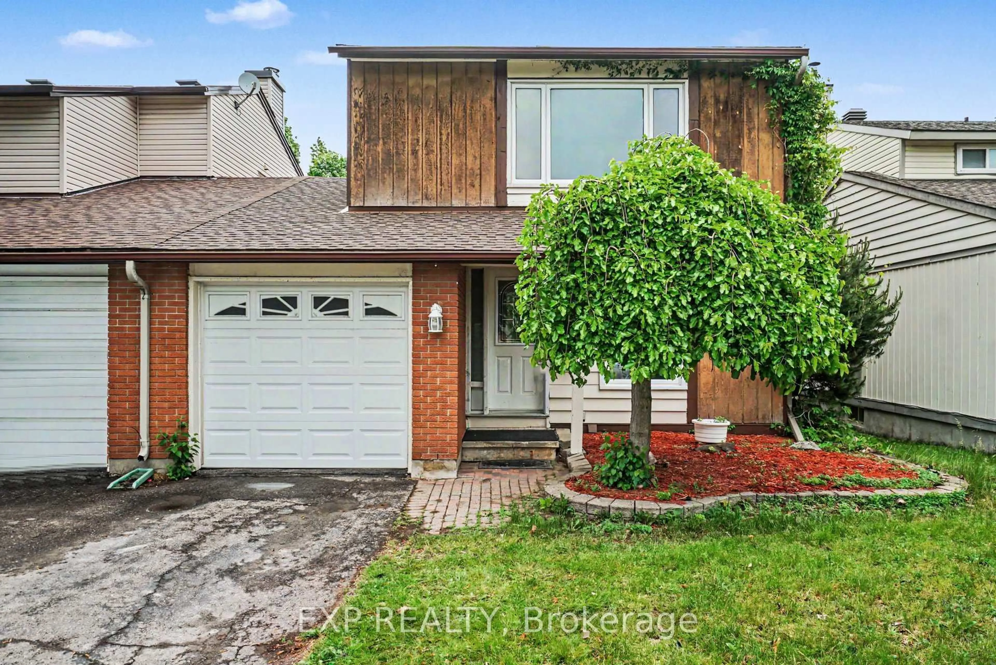 Home with brick exterior material, street for 82 Sherway Dr, Ottawa Ontario K2J 1N8
