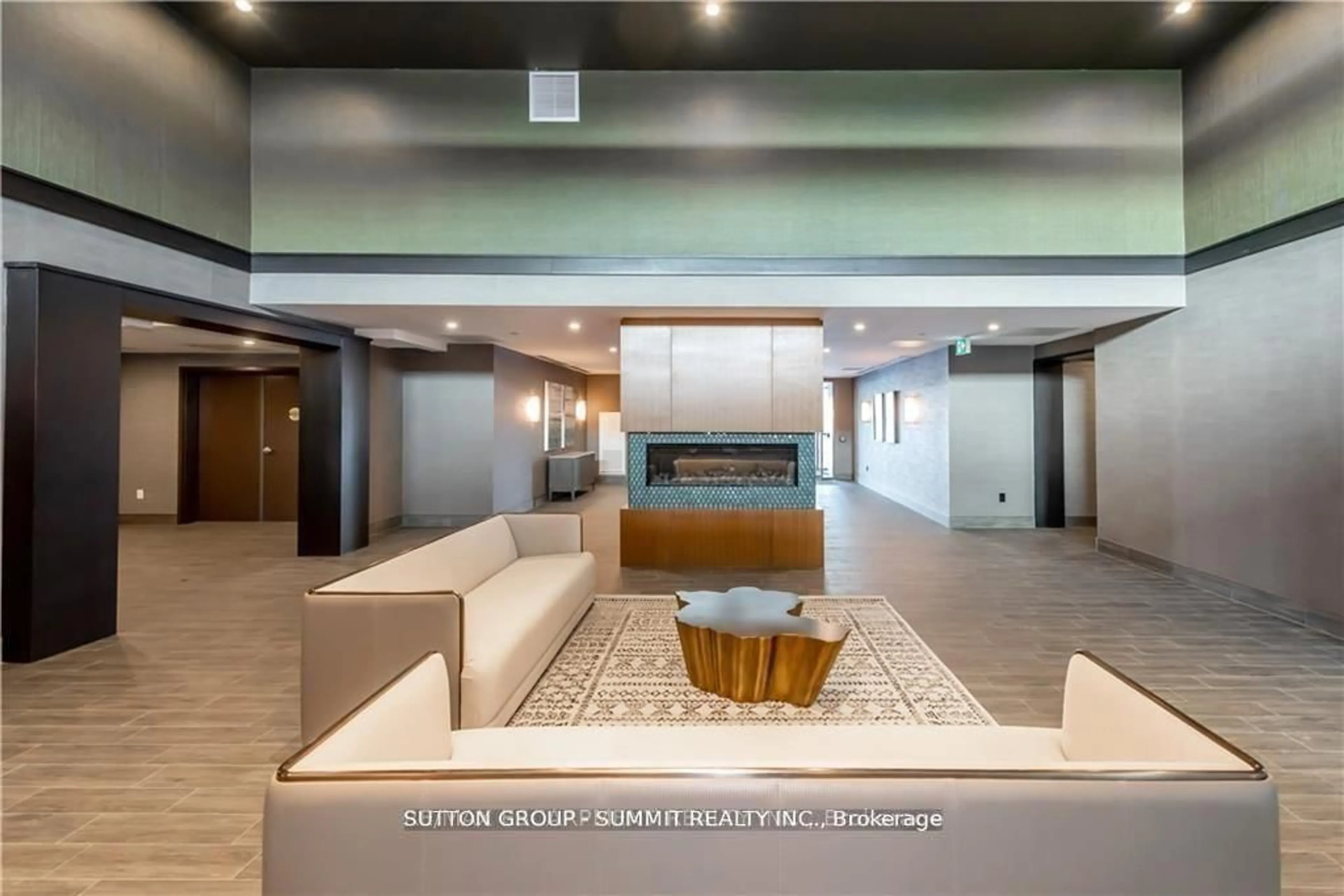 Lobby for 450 DUNDAS St #617, Hamilton Ontario L0R 2H4