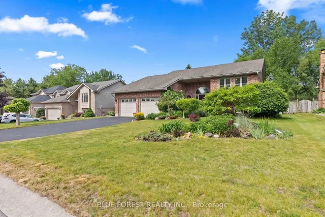 29 Village Gate Cres, Thames Centre 2