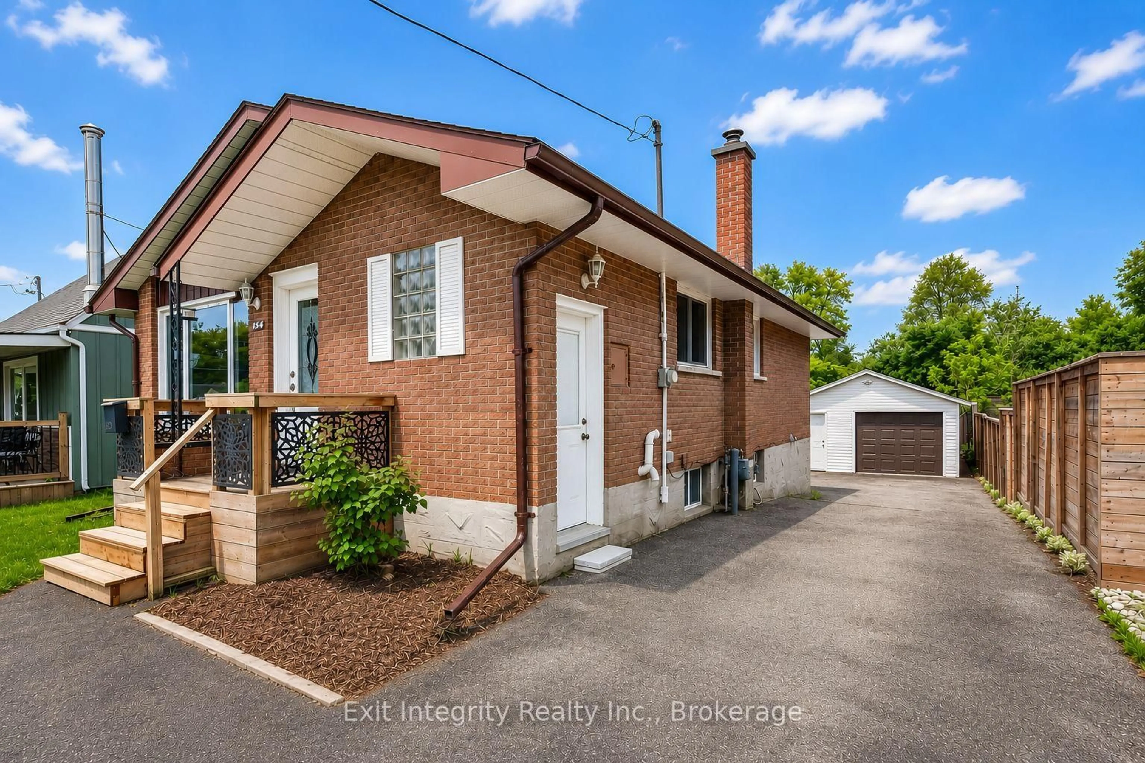 Home with brick exterior material, street for 134 Norfolk Ave, Cambridge Ontario N1R 3V2