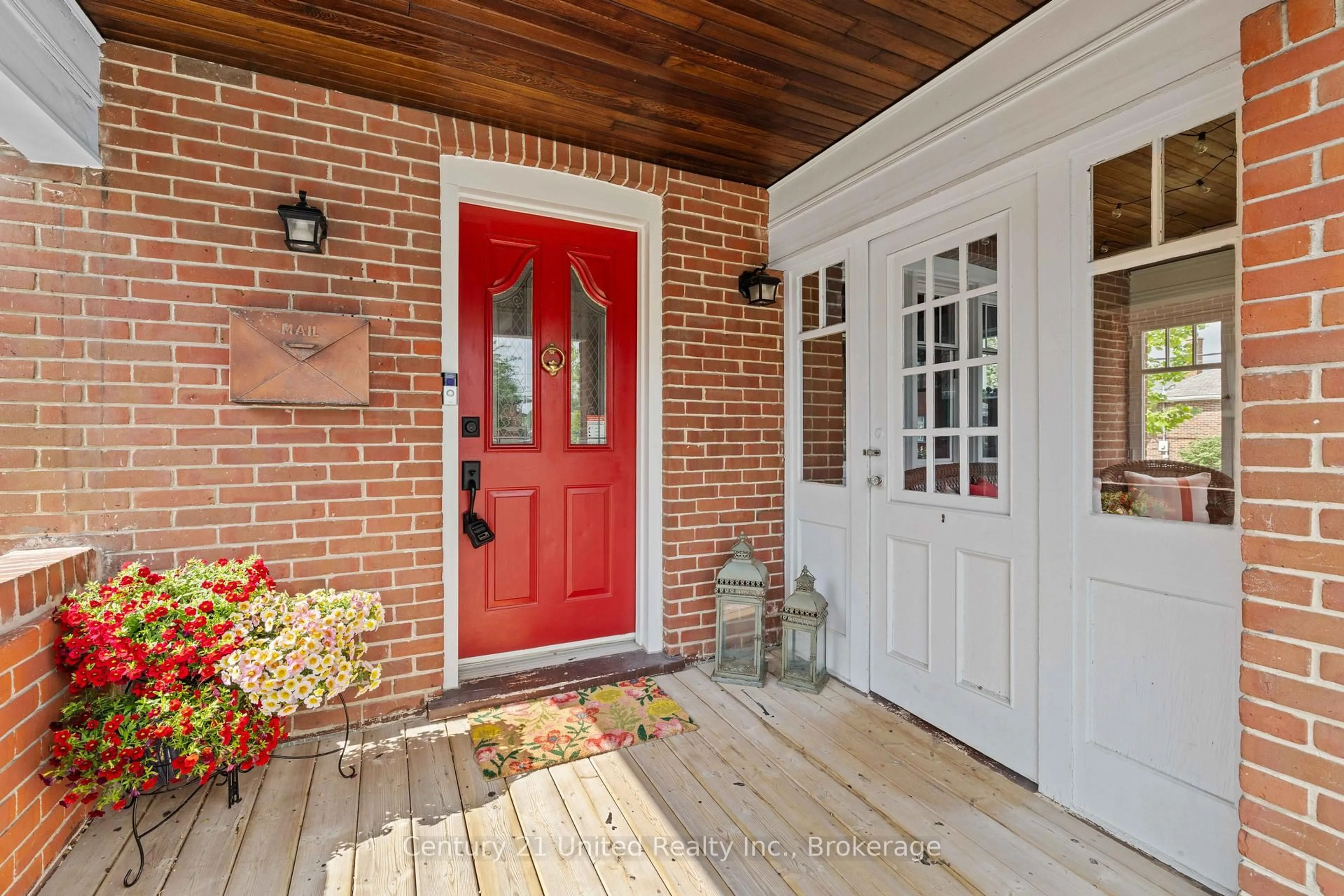 Home with brick exterior material, street for 232 Prince St, Peterborough Ontario K9J 2A5