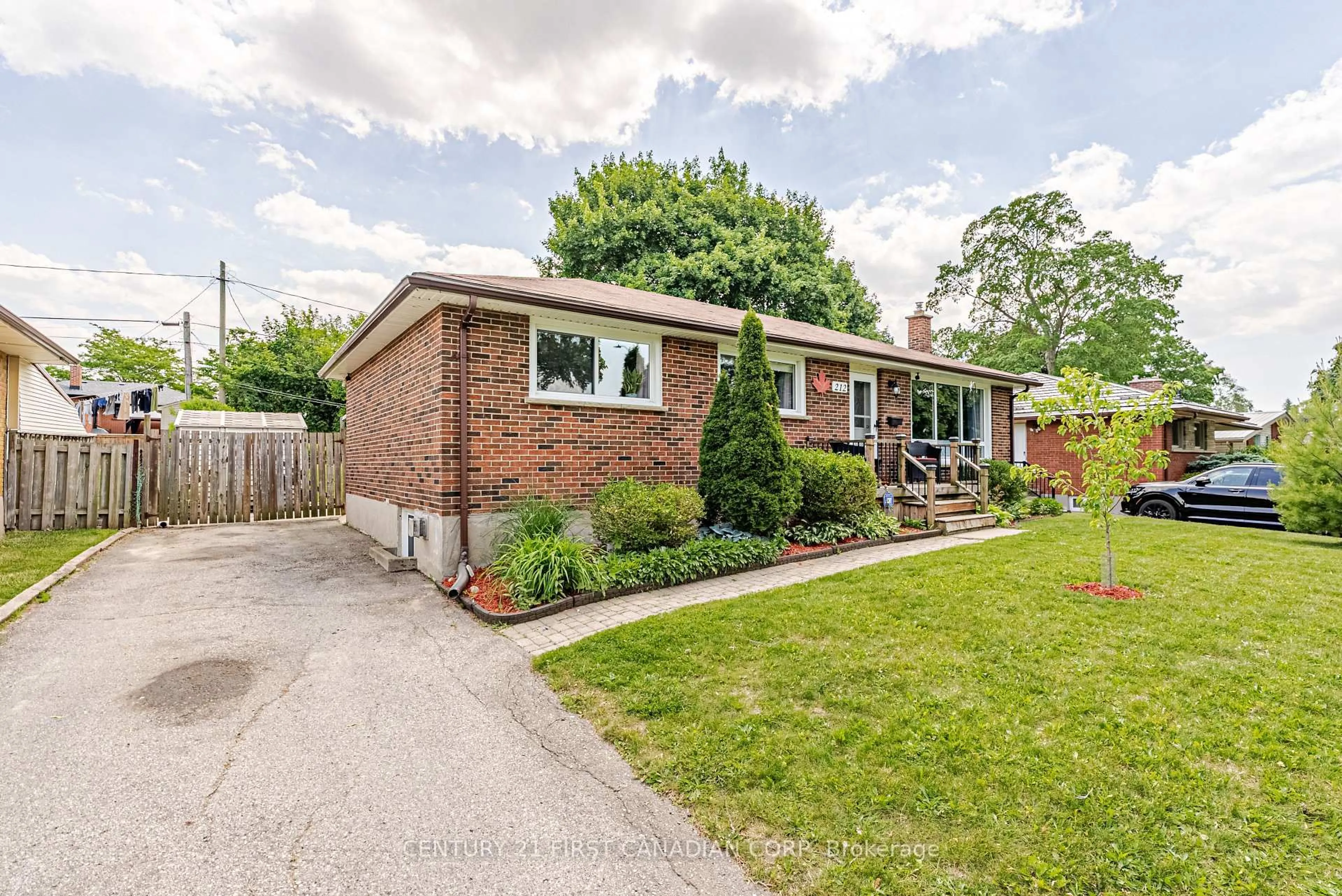 Home with brick exterior material, street for 212 King Edward Ave, London South Ontario N5Z 3T7