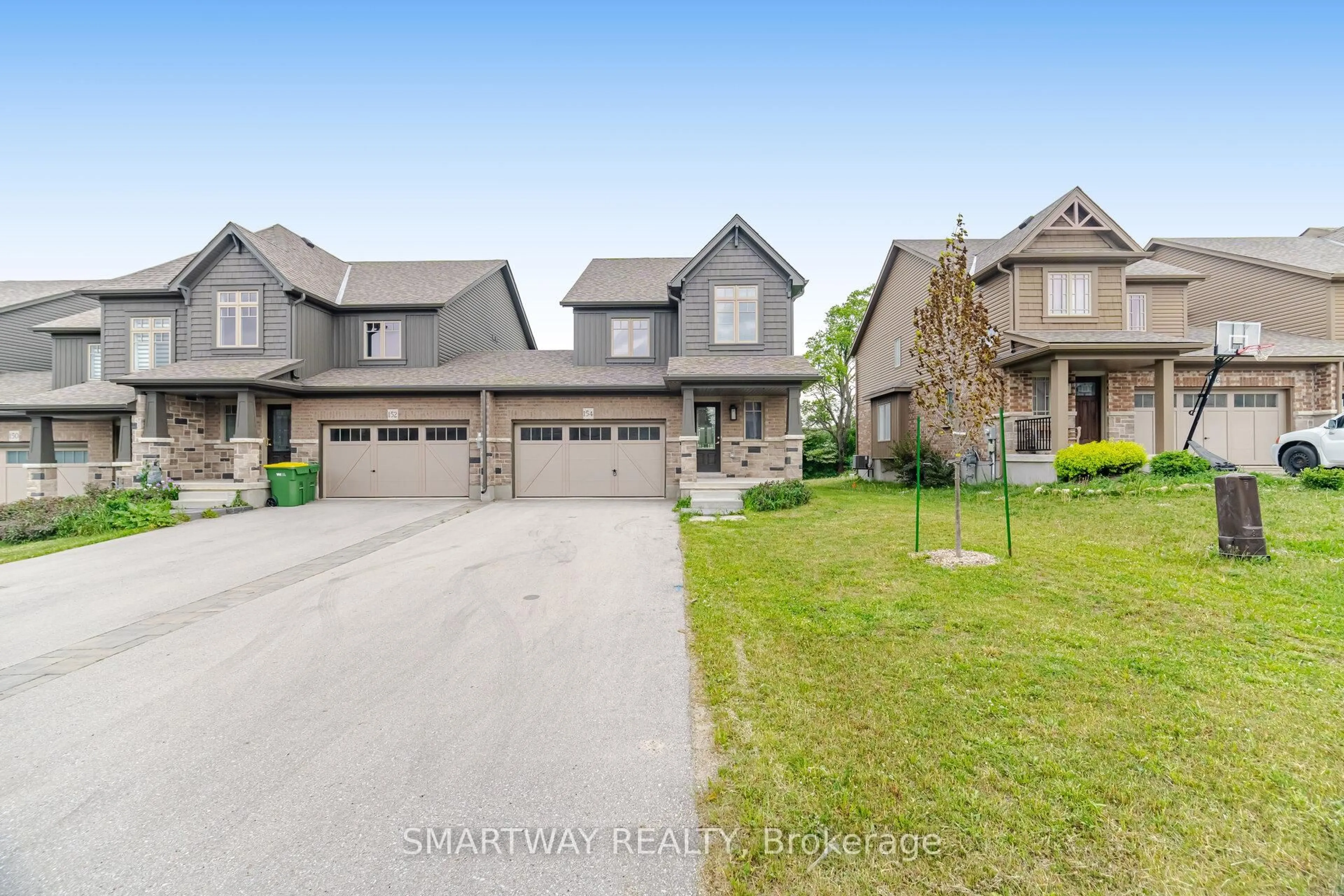 A pic from outside/outdoor area/front of a property/back of a property/a pic from drone, street for 154 Stonebrook Way, Grey Highlands Ontario N0C 1H0