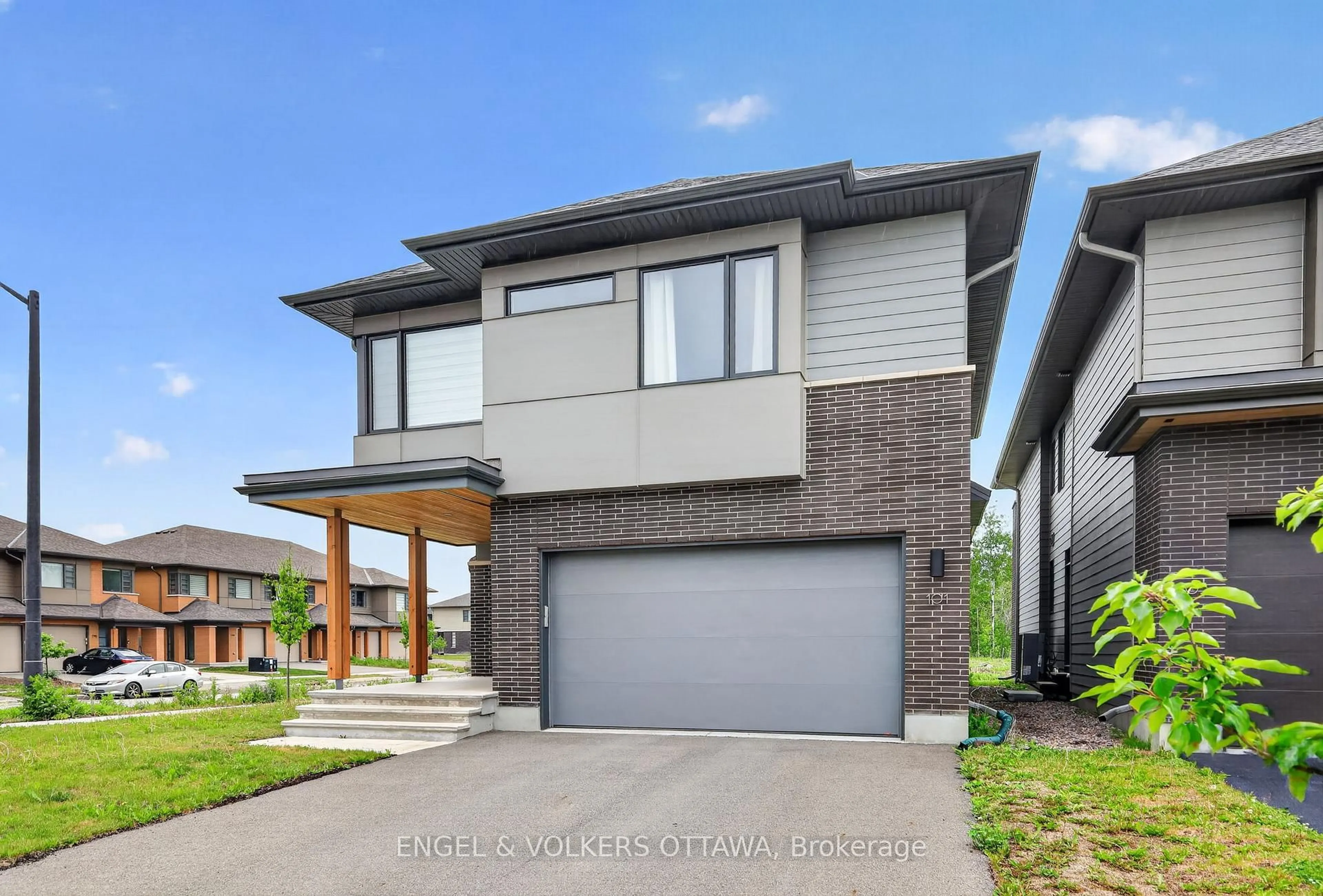Home with brick exterior material, street for 101 Orchestra Way, Ottawa Ontario K4M 0R6