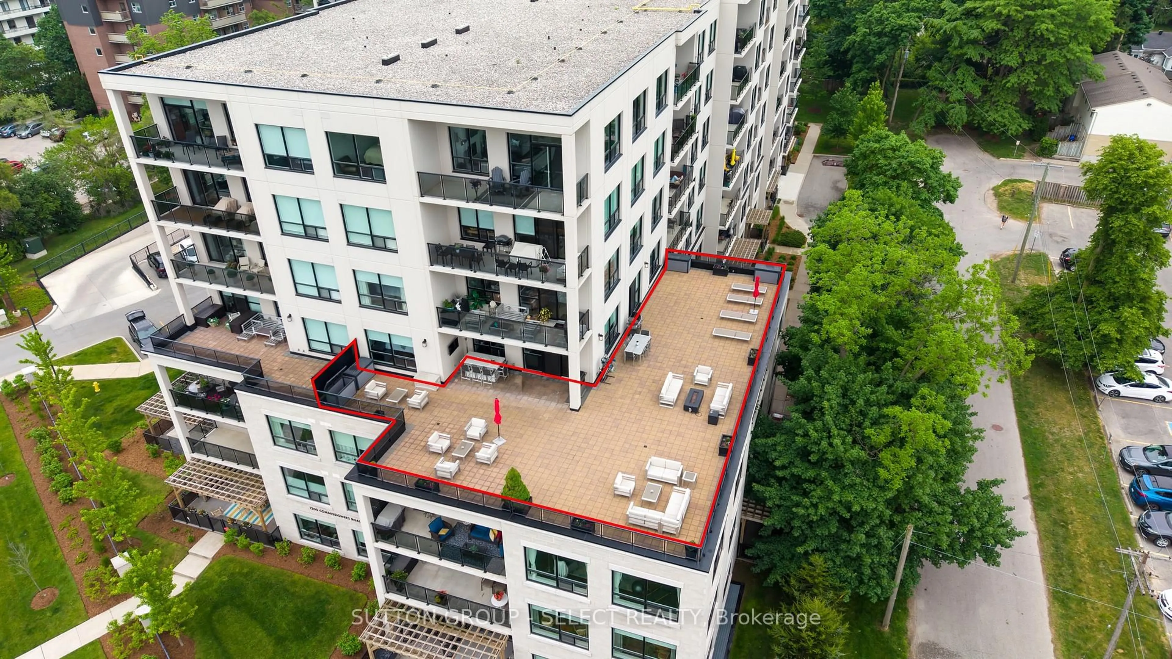 A pic from outside/outdoor area/front of a property/back of a property/a pic from drone, city buildings view from balcony for 1200 Commissioners Rd #414, London South Ontario N6K 1C7