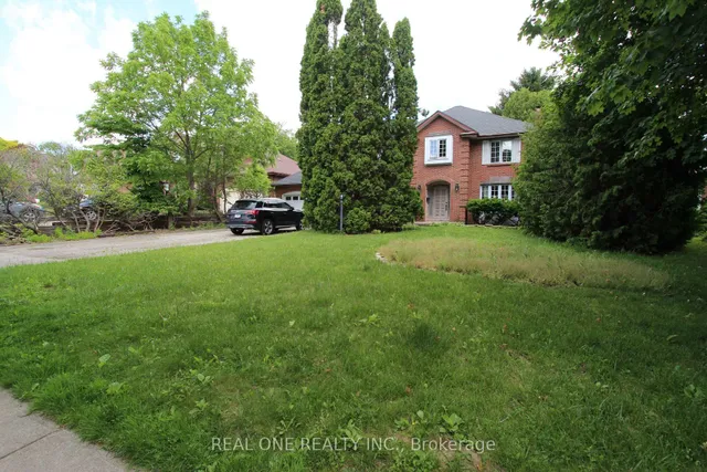 53 Hillview Blvd, London North 3