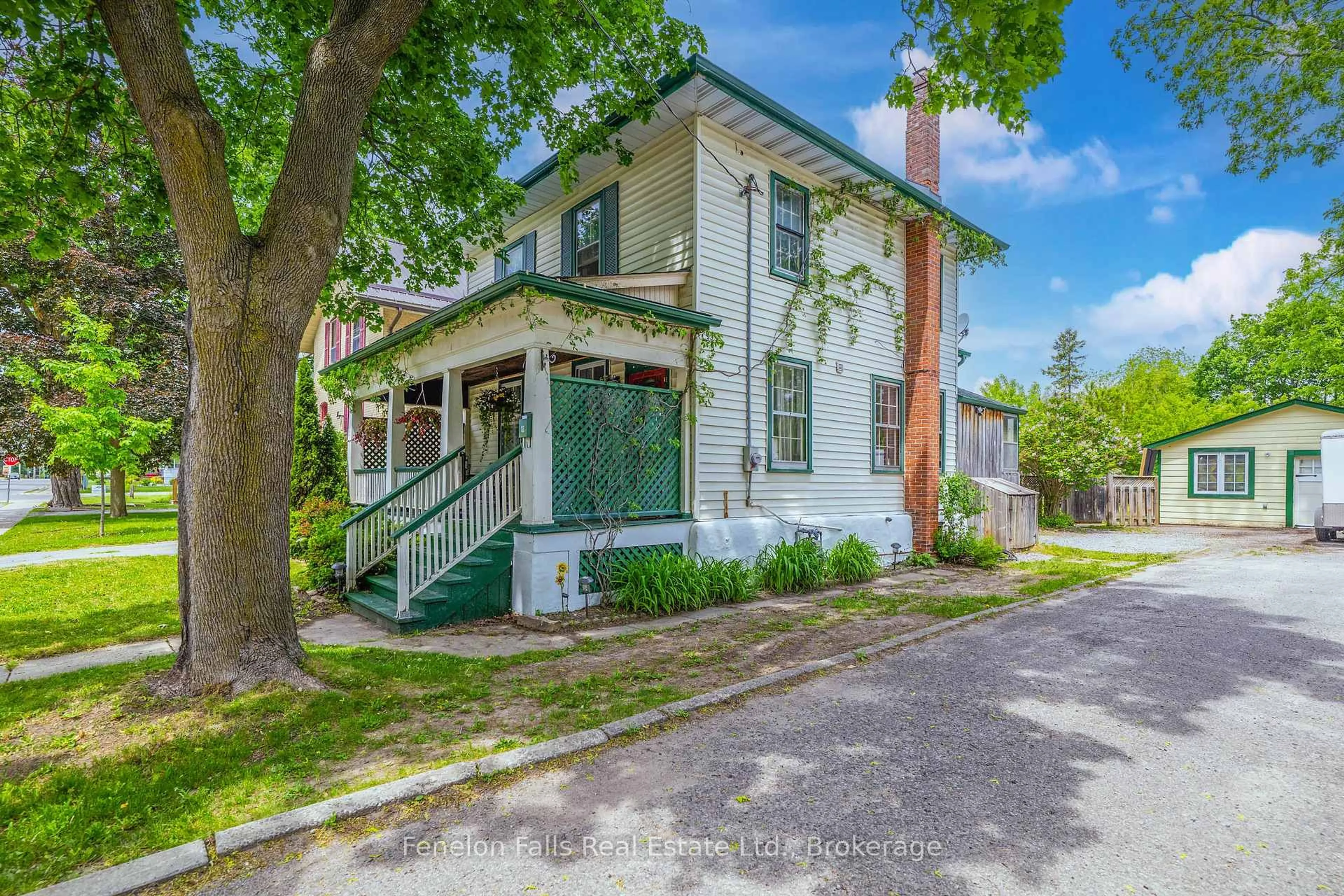 Home with brick exterior material, street for 18 Melbourne St, Kawartha Lakes Ontario K9V 2S6