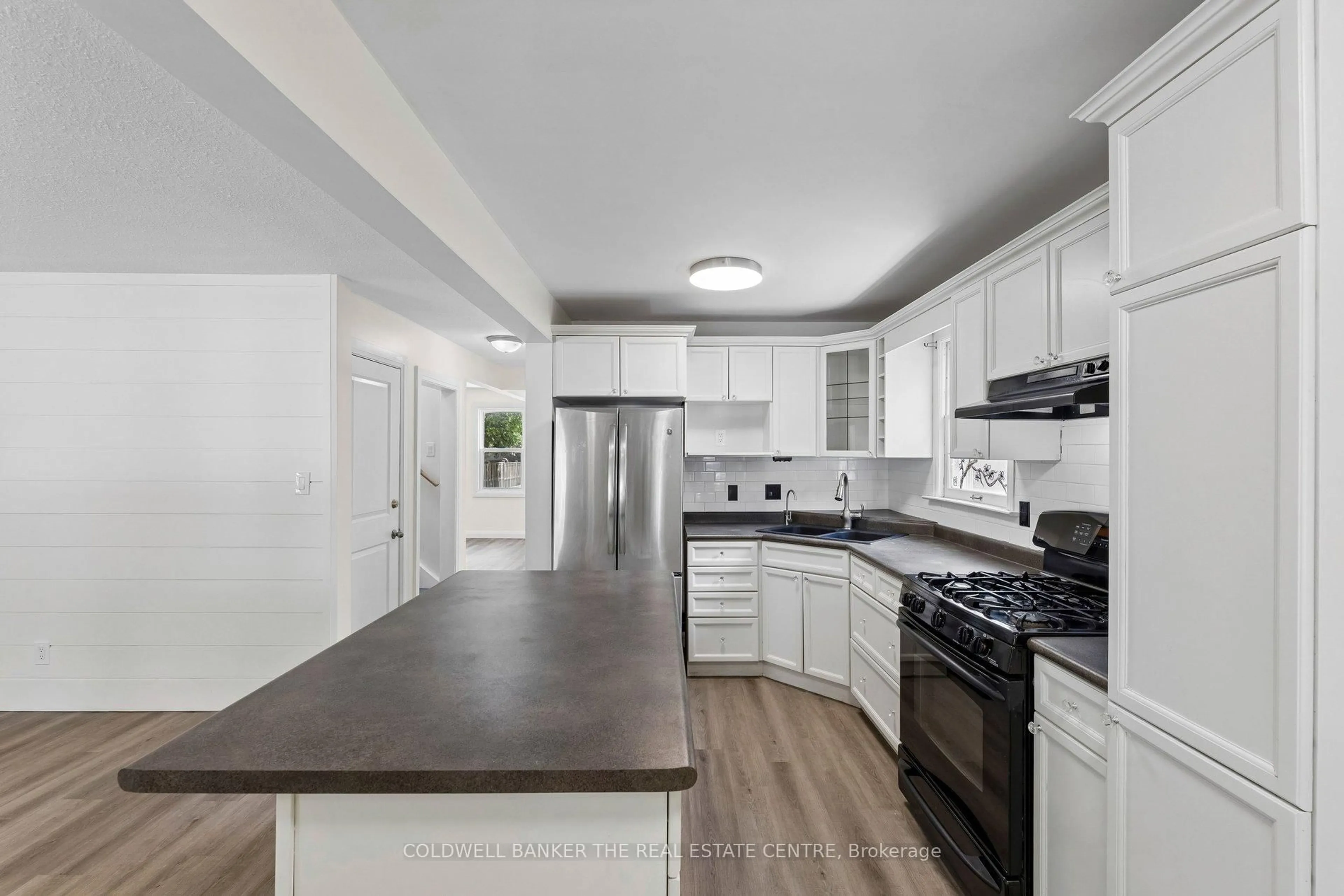 Open concept kitchen, ceramic/tile floor for 142 Harley St, London East Ontario N5Y 2C2