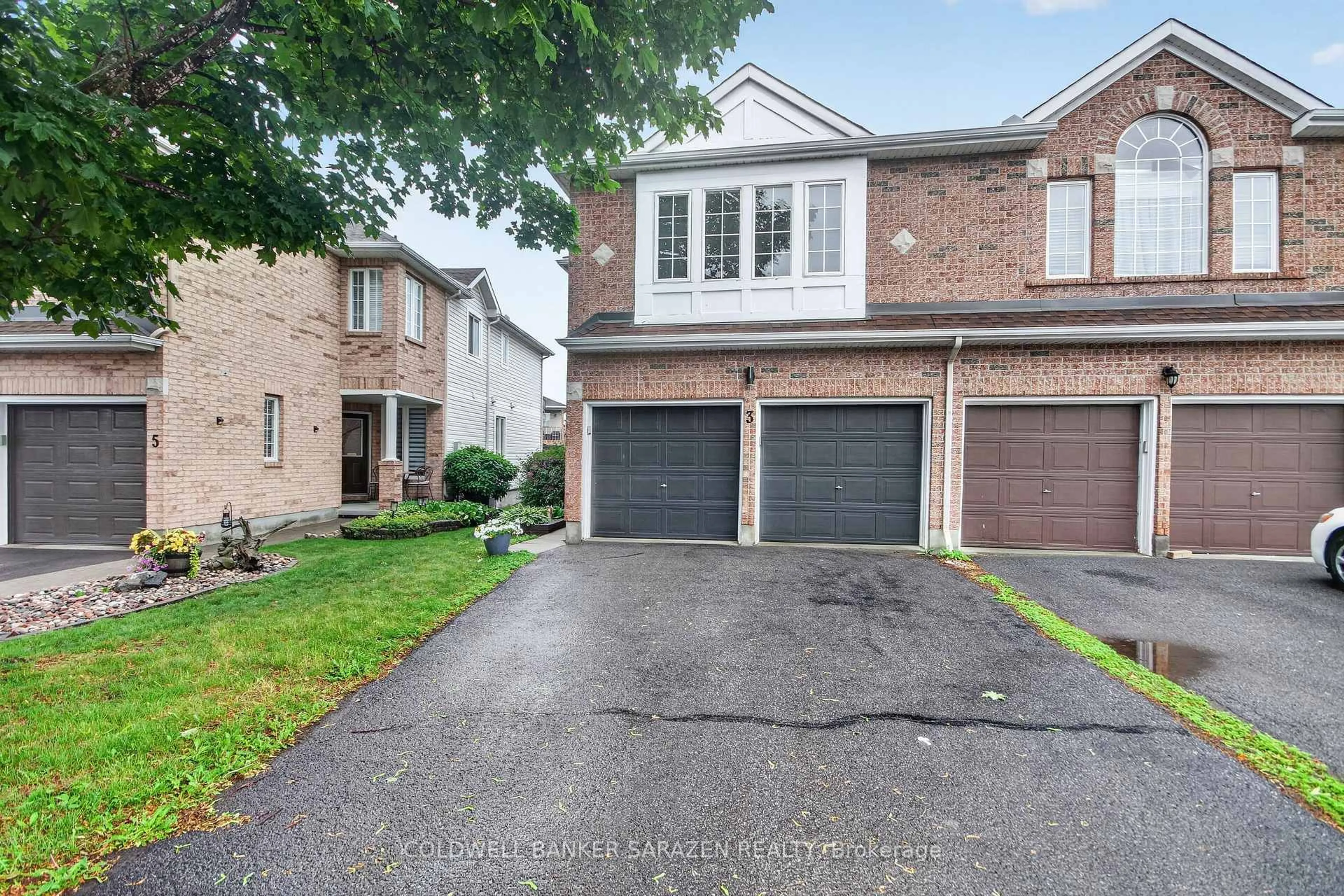 Unknown for 3 Castle Glen Cres, Ottawa Ontario K2L 4G9