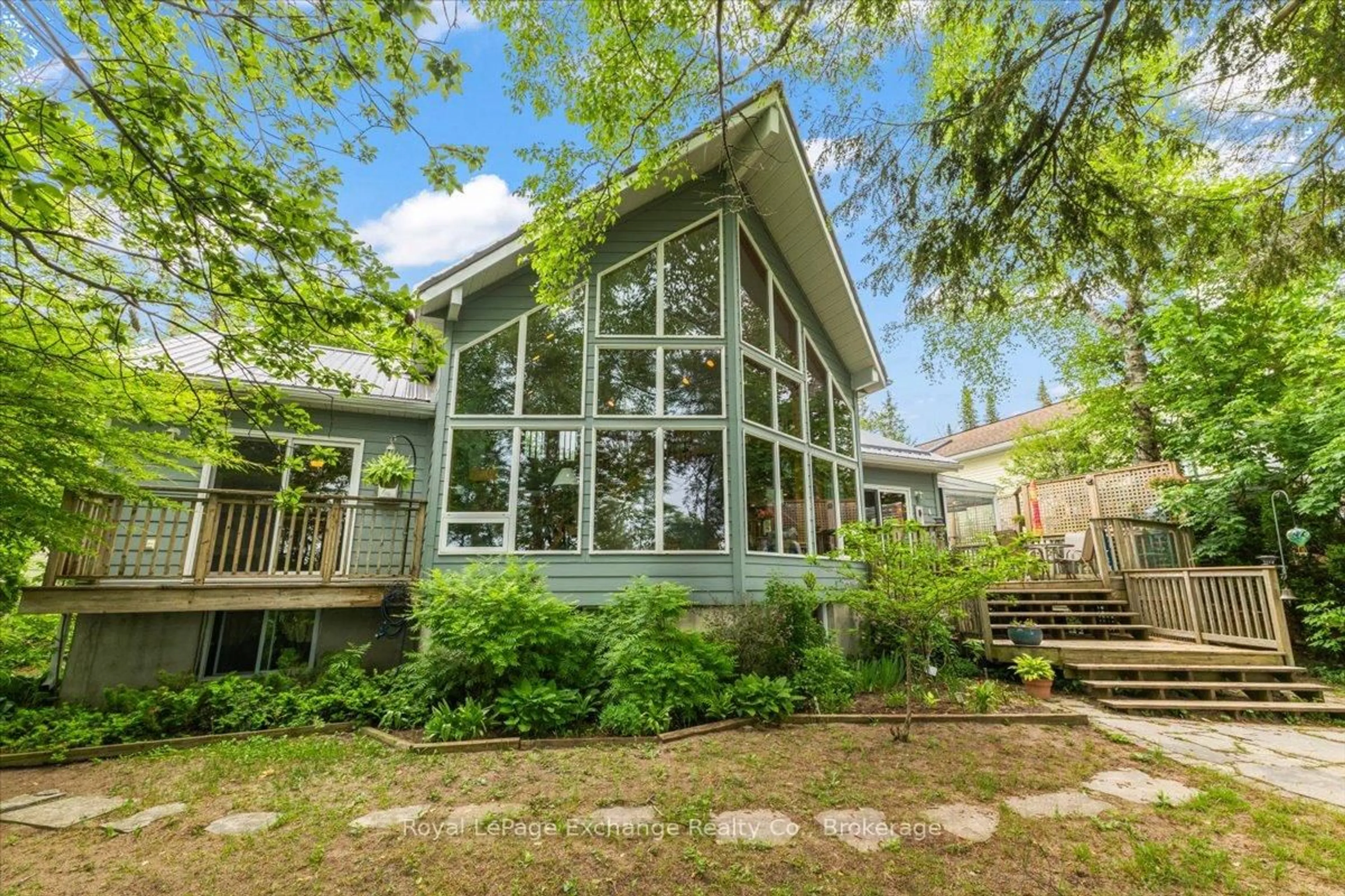 Patio, water/lake/river/ocean view for 803 Victoria Rd, Huron-Kinloss Ontario N0G 2R0