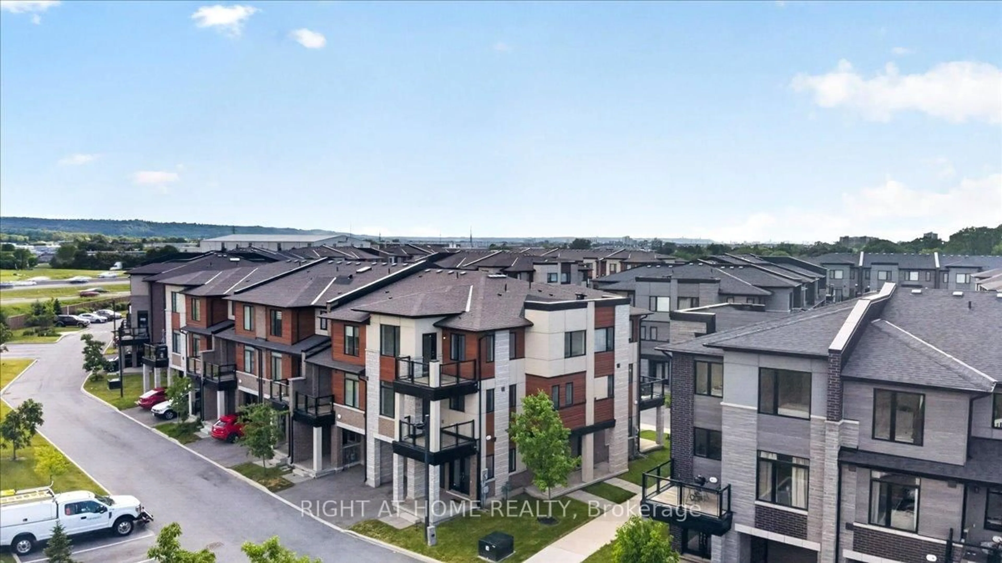 A pic from outside/outdoor area/front of a property/back of a property/a pic from drone, city buildings view from balcony for 590 North Service Rd #67, Hamilton Ontario L8E 0K5