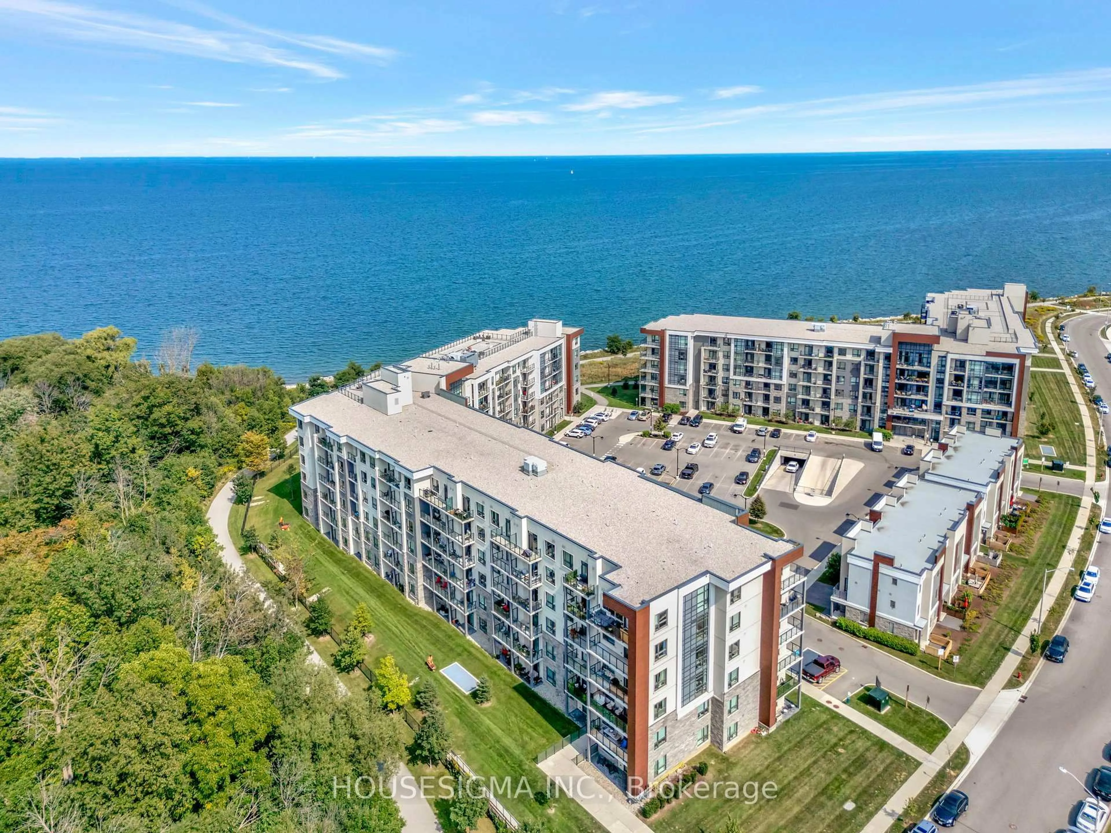 A pic from outside/outdoor area/front of a property/back of a property/a pic from drone, water/lake/river/ocean view for 125 Shoreview Pl #322, Hamilton Ontario L8E 0K3