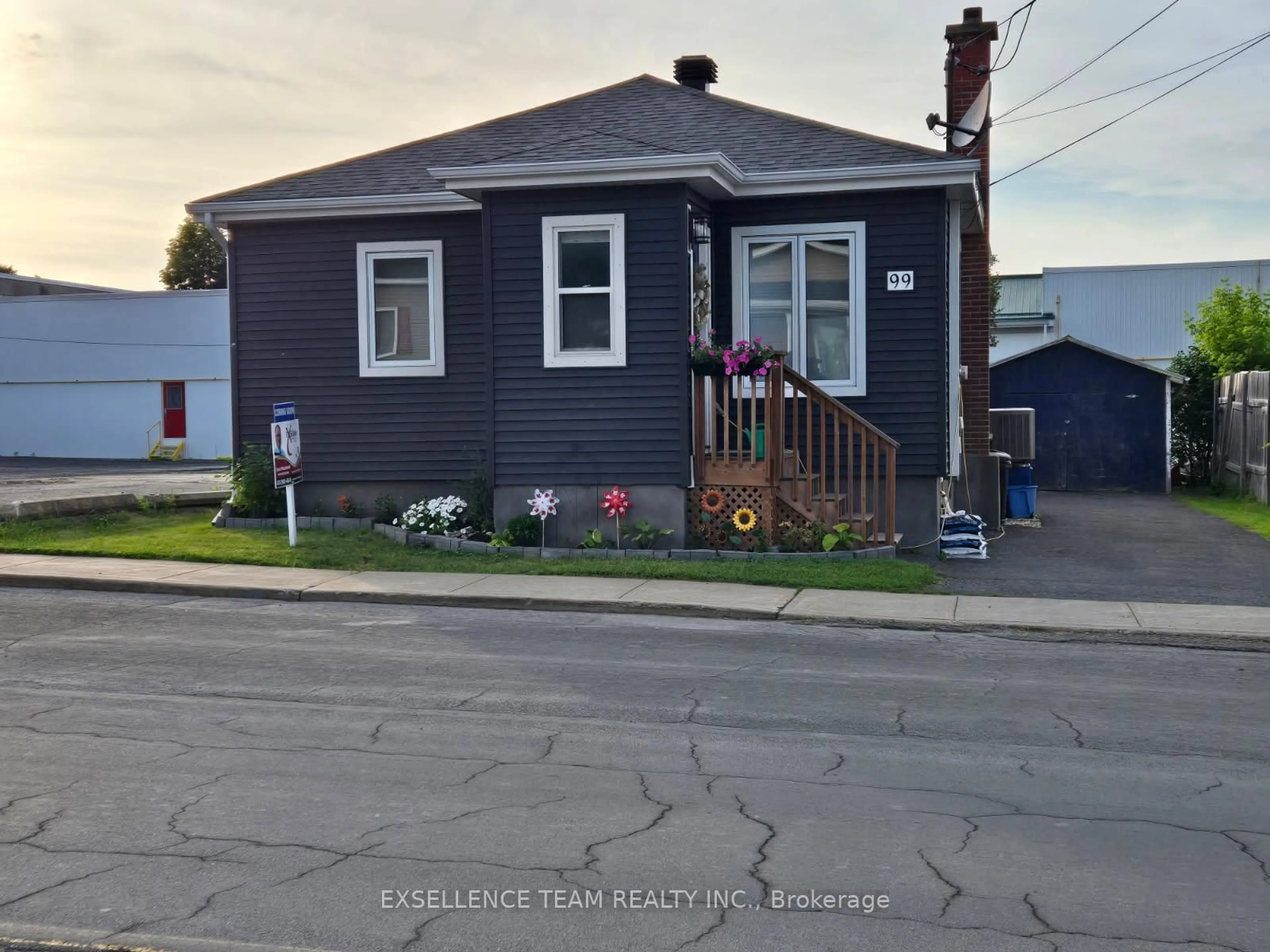 Home with vinyl exterior material, street for 99 Lochiel St, North Glengarry Ontario K0C 1A0