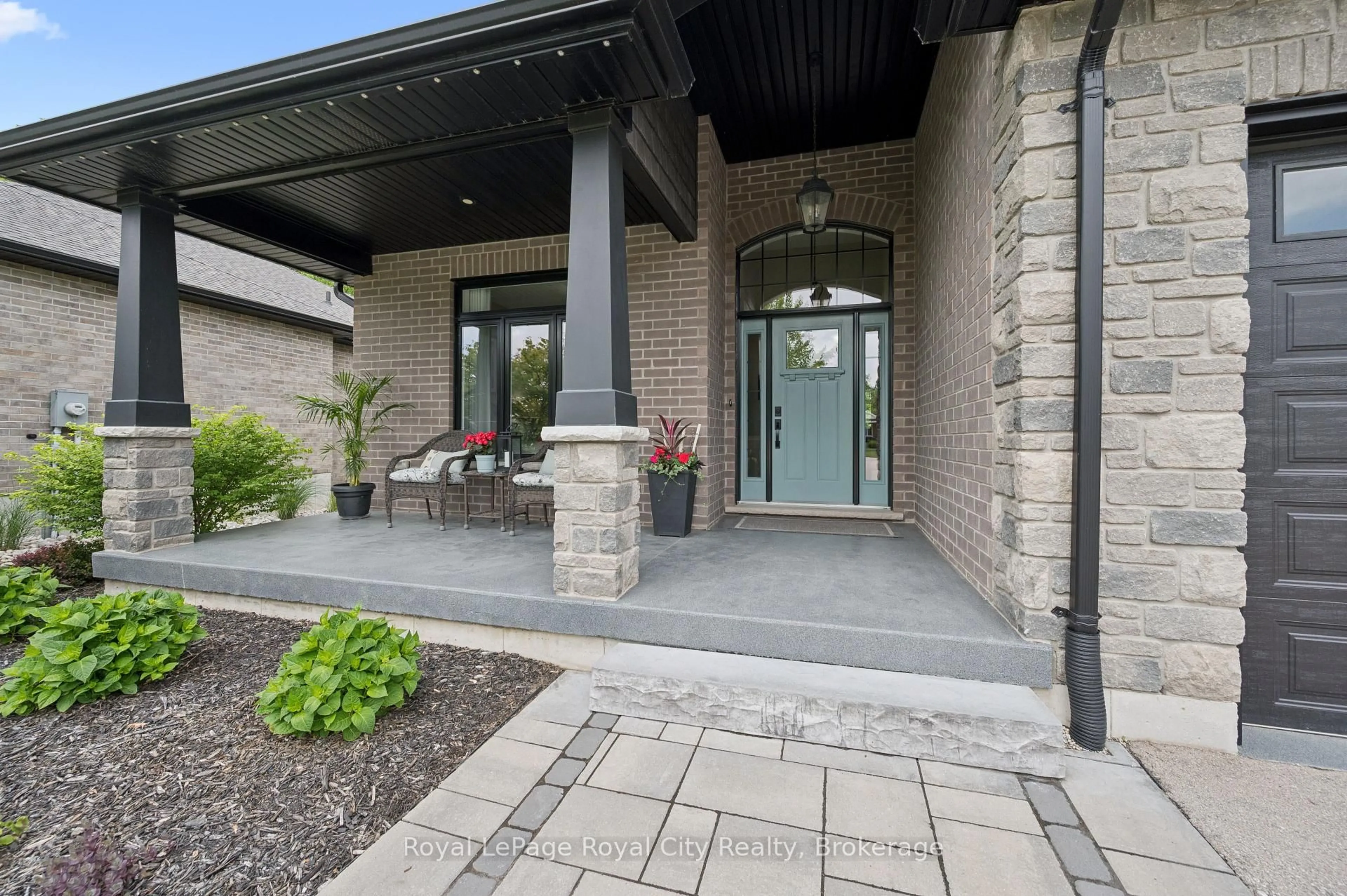 Unknown for 70 Wilson Crt, St. Marys Ontario N4X 0B6