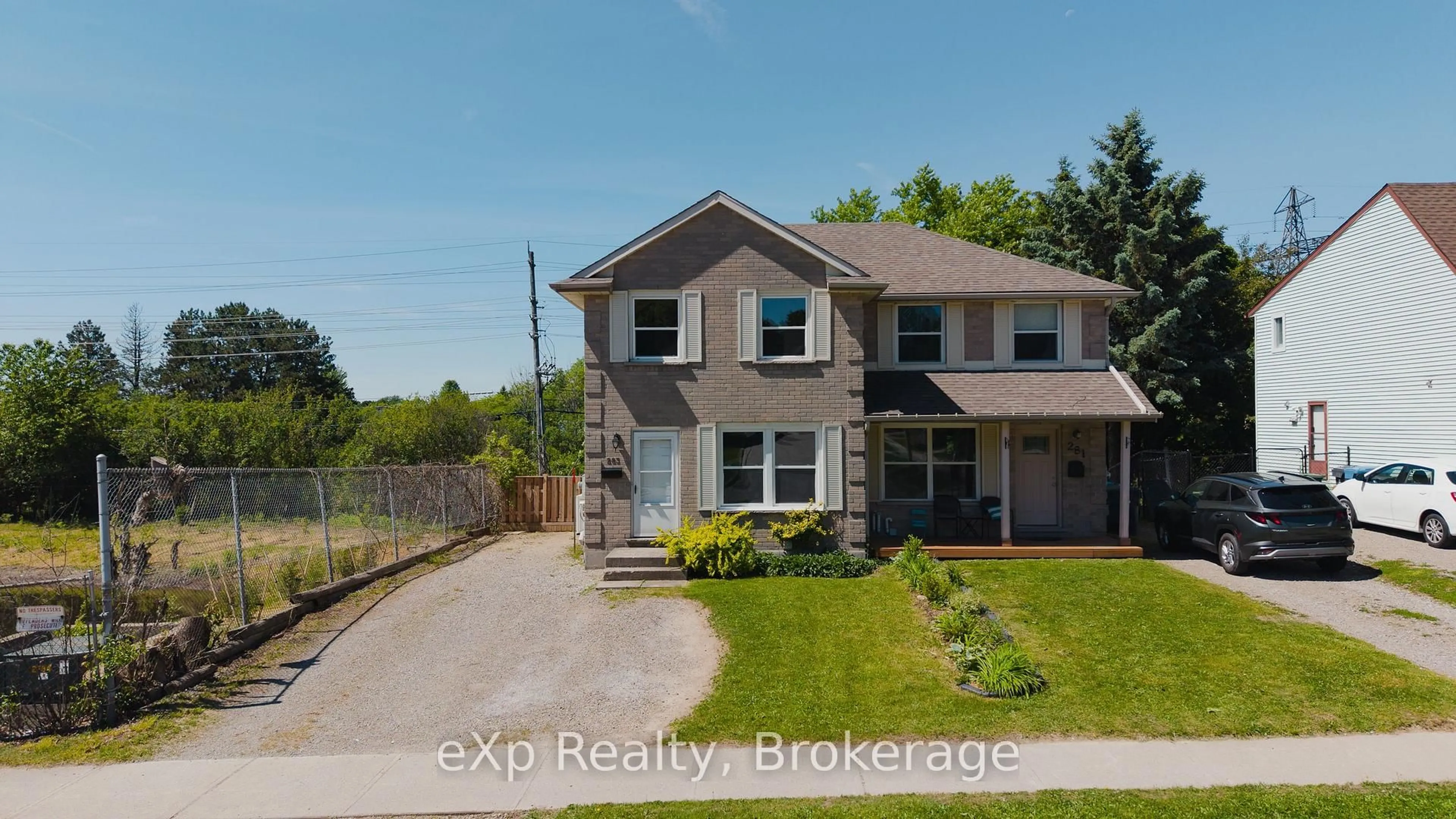A pic from outside/outdoor area/front of a property/back of a property/a pic from drone, street for 283 Cole Rd, Guelph Ontario N1G 3K1