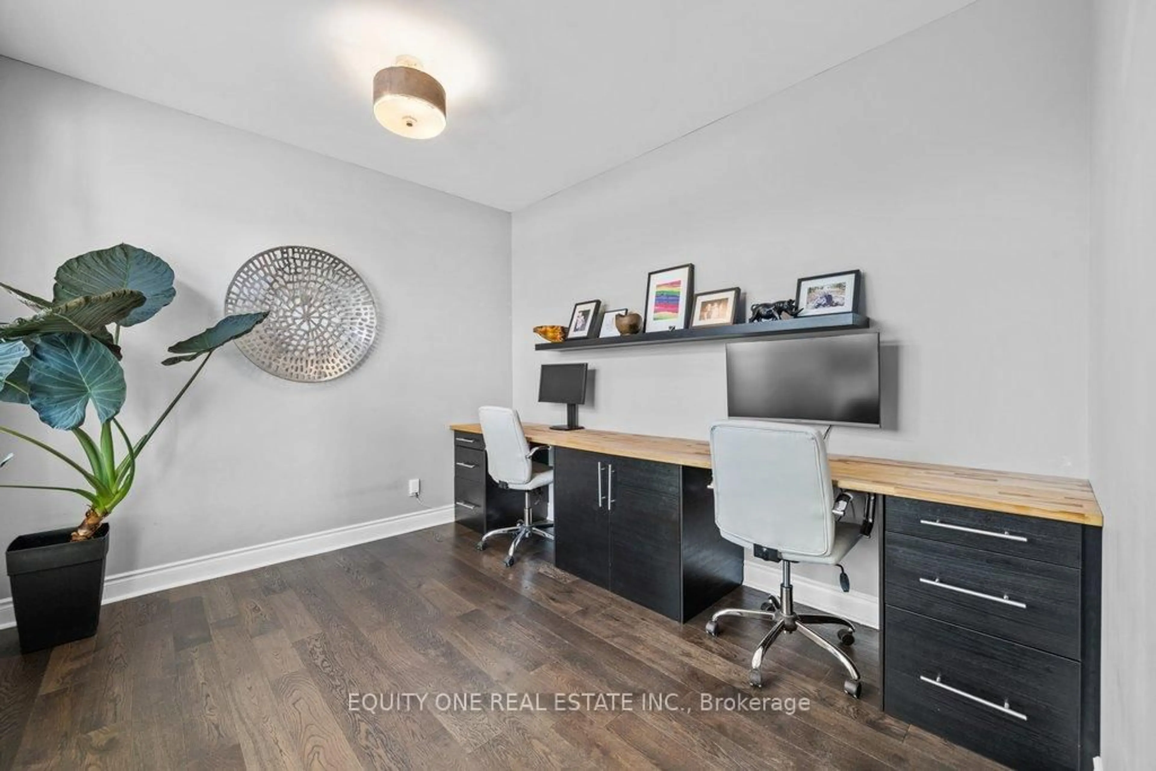 A pic of a room for 133 Arbourbrook Blvd, Carp Ontario K0A 1L0