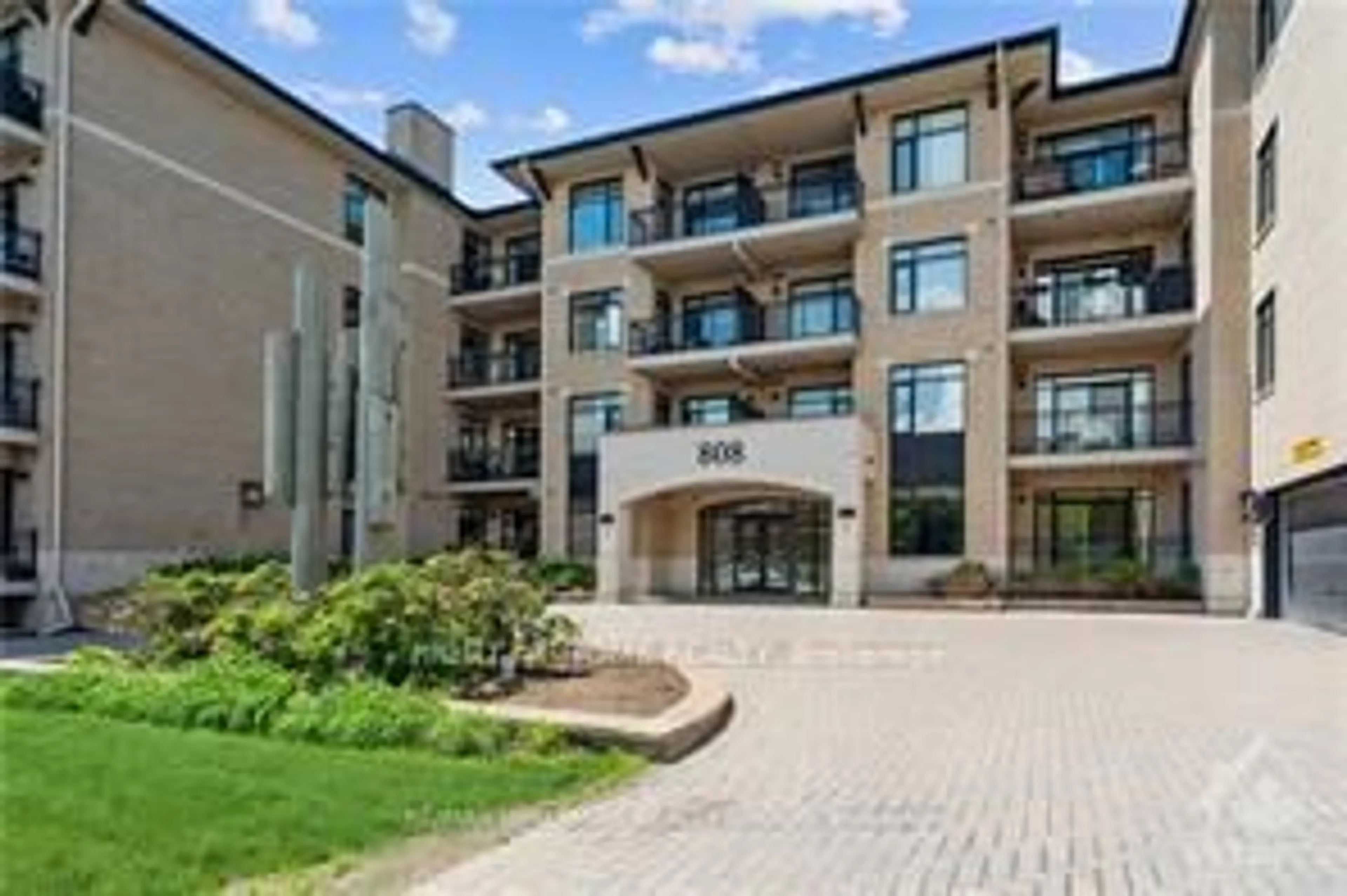 Unknown for 808 Bronson Ave #409 - PH9, Ottawa Ontario K1S 5A4